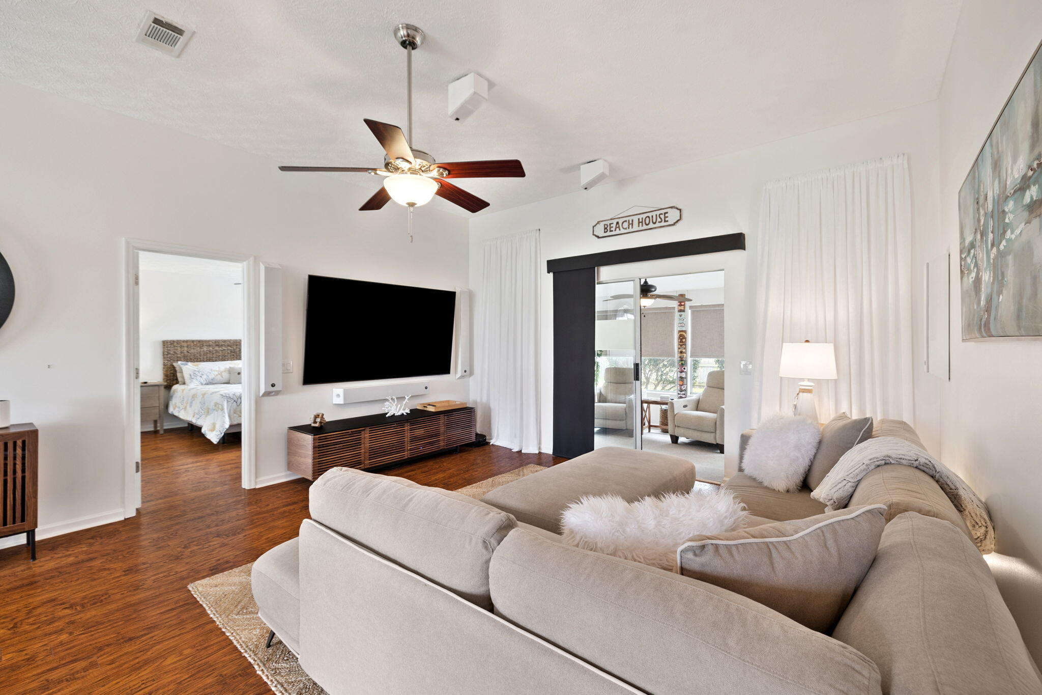 BID-A-WEE S/D - Residential