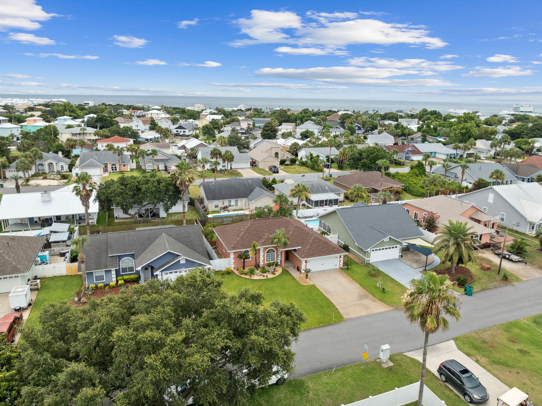 BID-A-WEE S/D - Residential