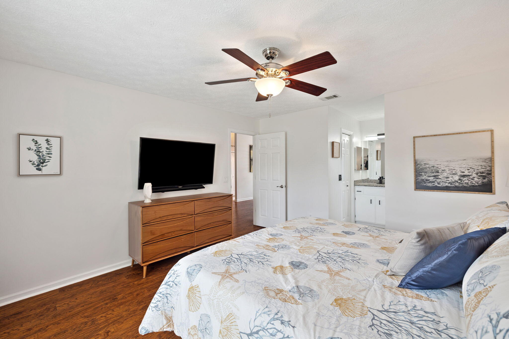 BID-A-WEE S/D - Residential