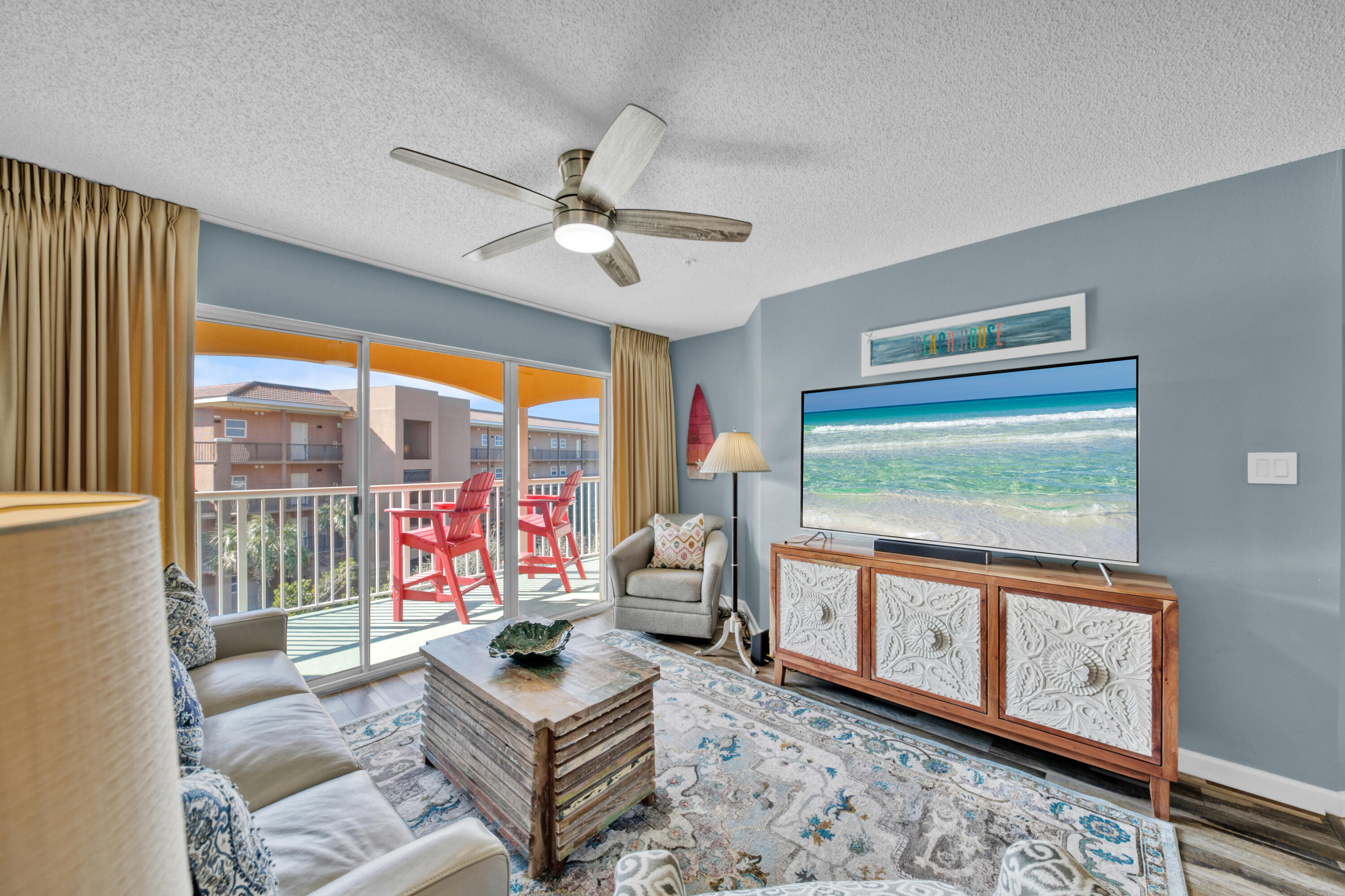 CIBONEY CONDO - Residential