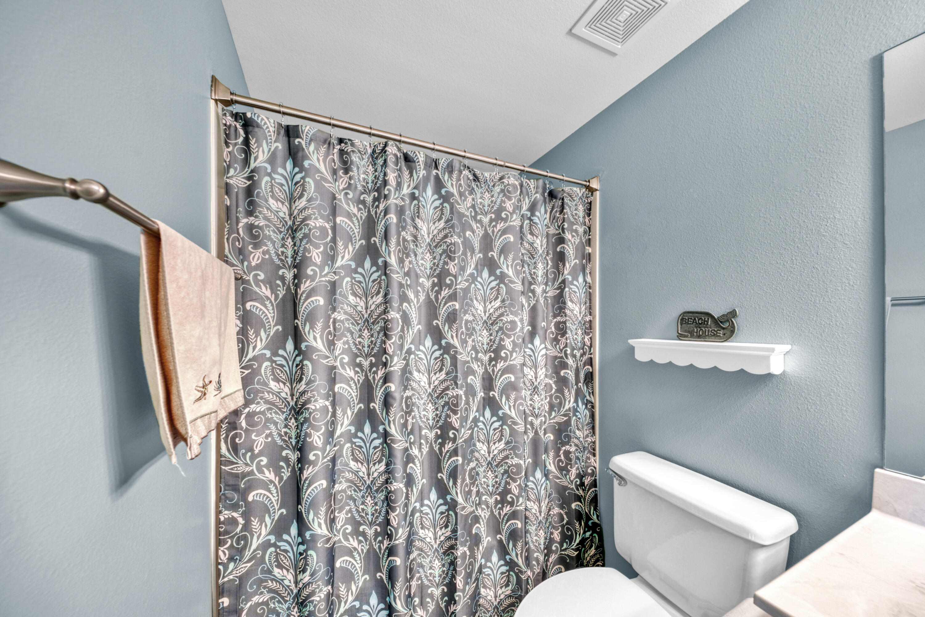 CIBONEY CONDO - Residential