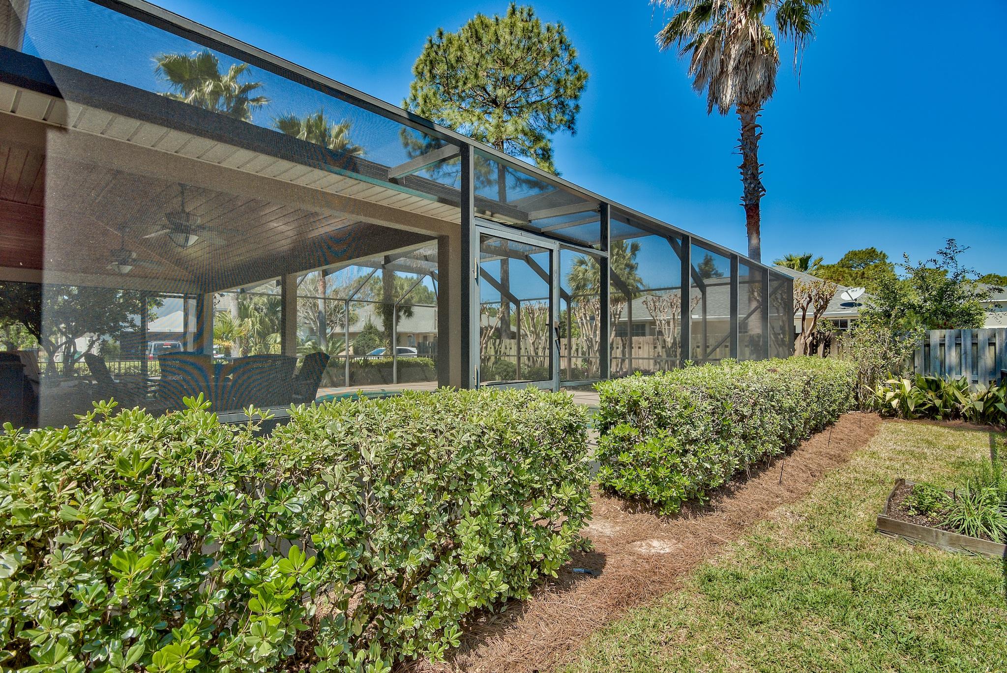 EMERALD LAKES PH 1 - Residential