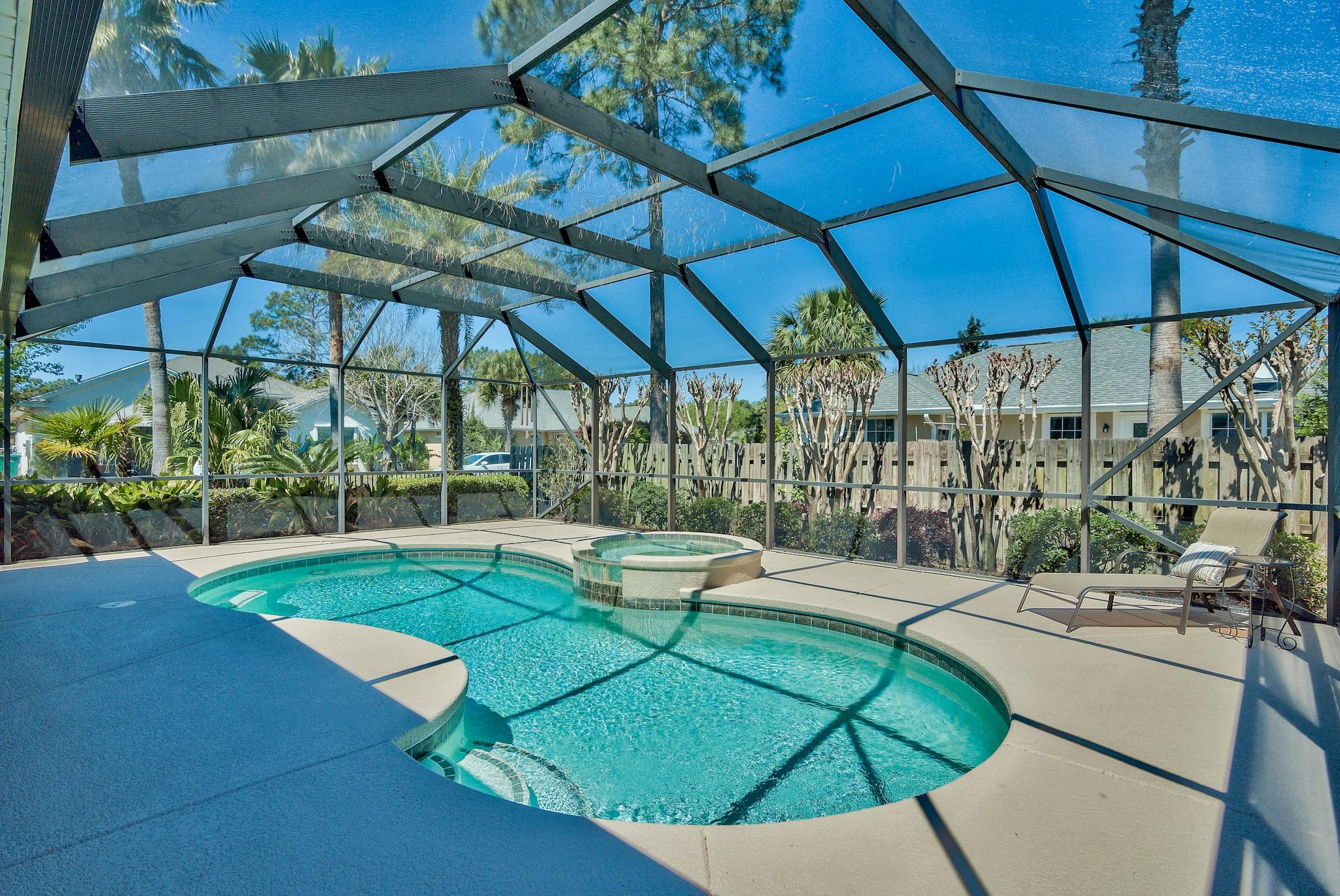 EMERALD LAKES PH 1 - Residential