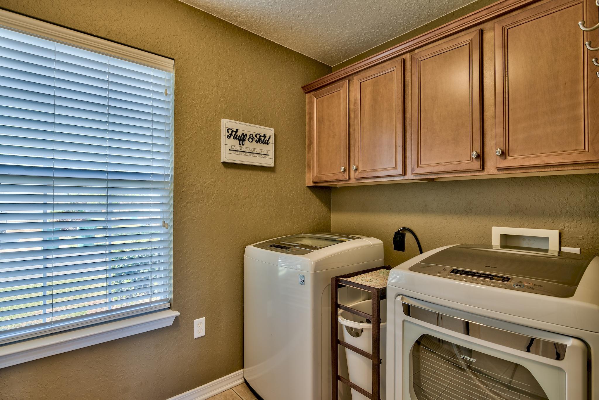 EMERALD LAKES PH 1 - Residential