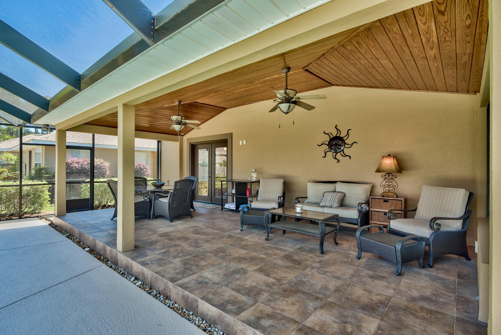 EMERALD LAKES PH 1 - Residential