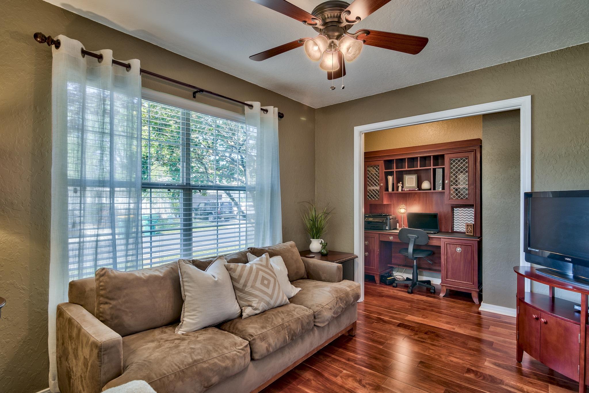 EMERALD LAKES PH 1 - Residential