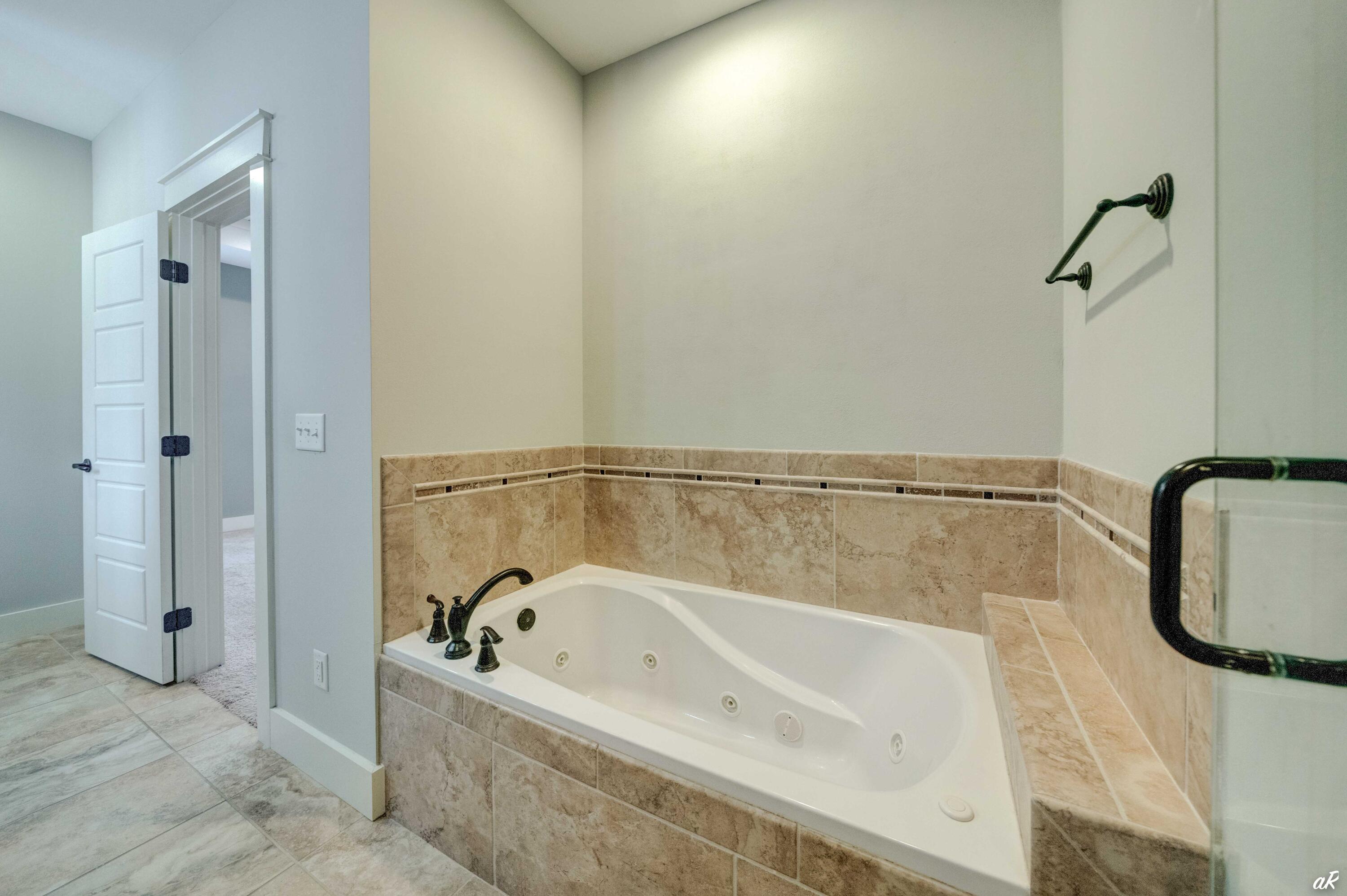 WILD HERON - Residential