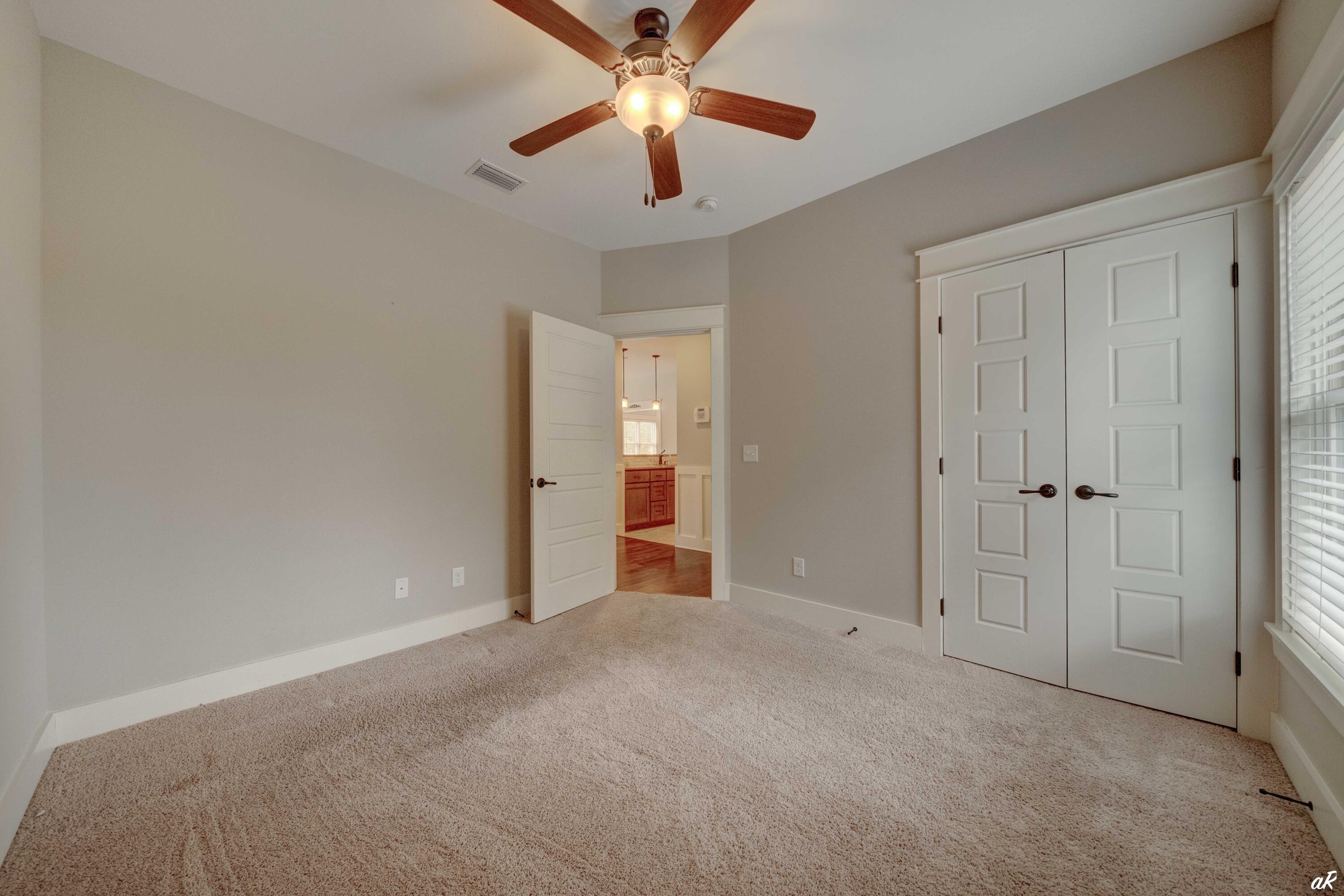 WILD HERON - Residential