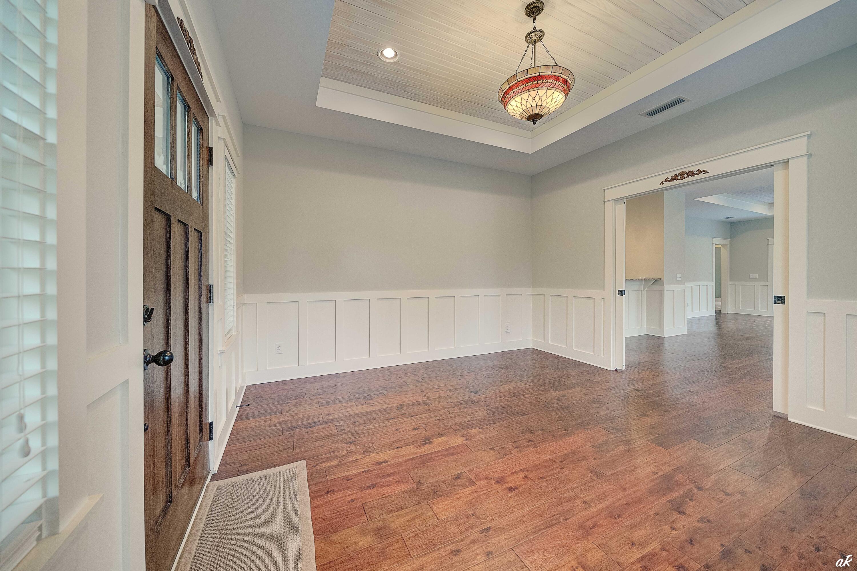 WILD HERON - Residential