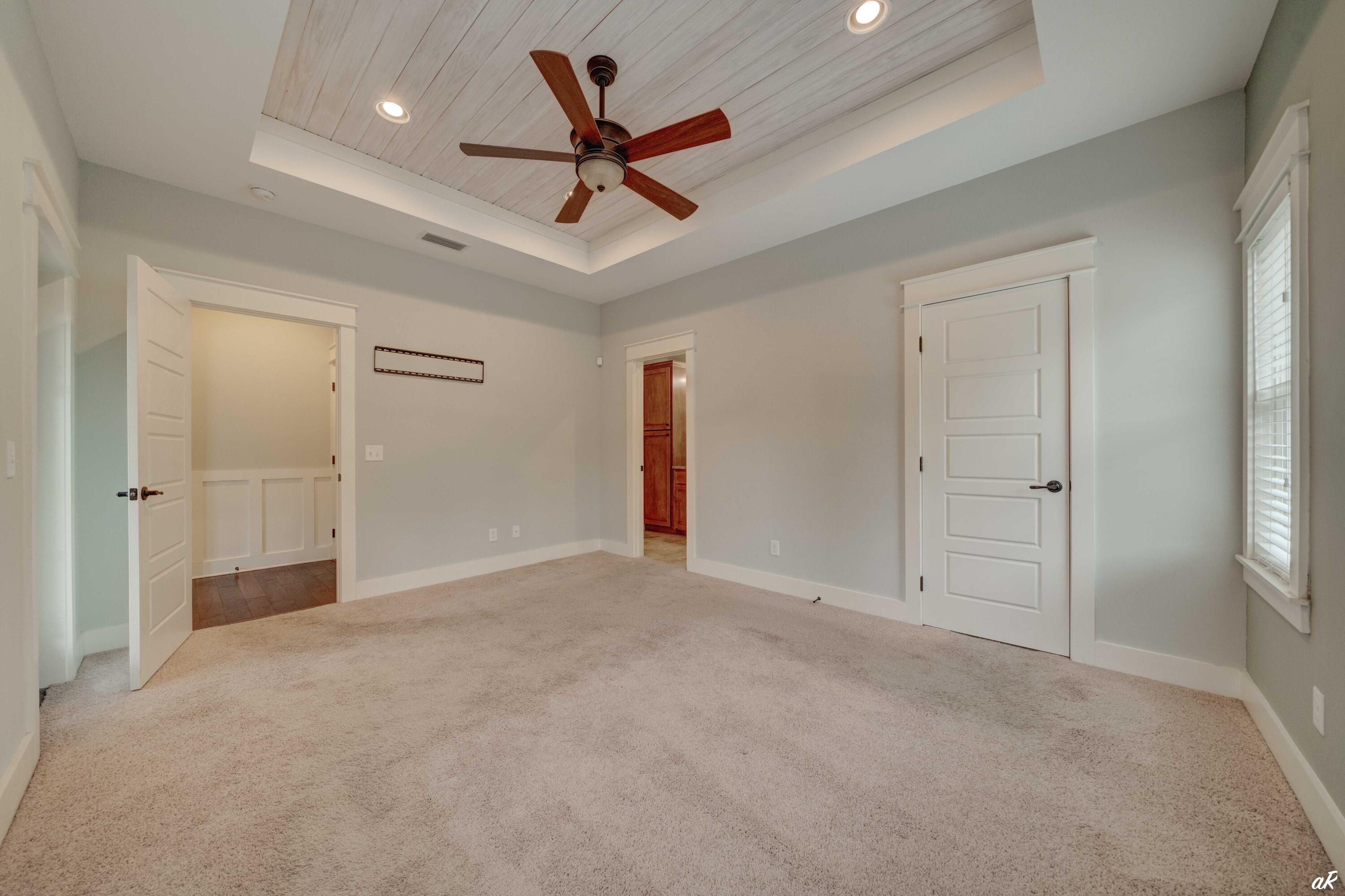 WILD HERON - Residential