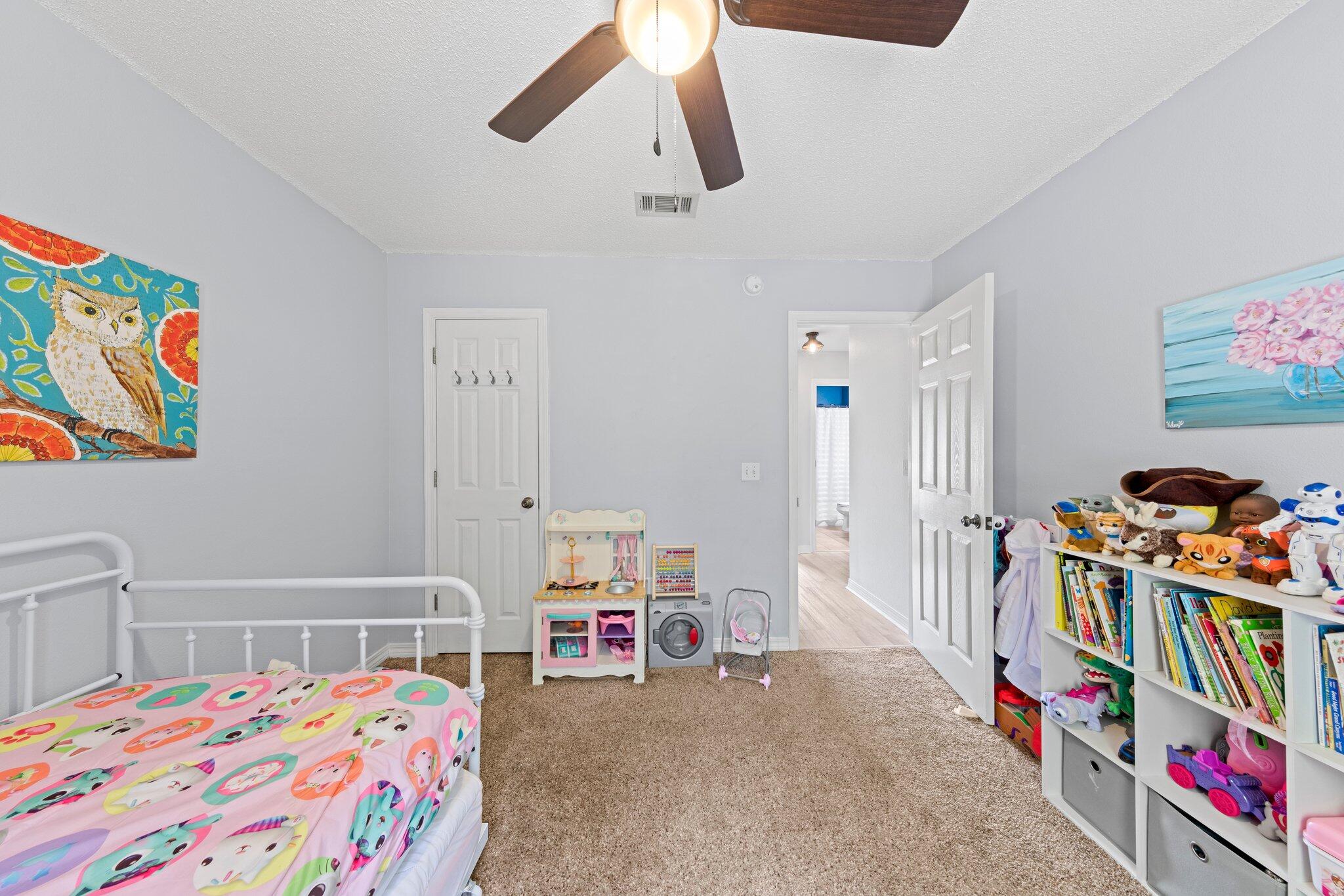 BRIGHTON OAKS - Residential