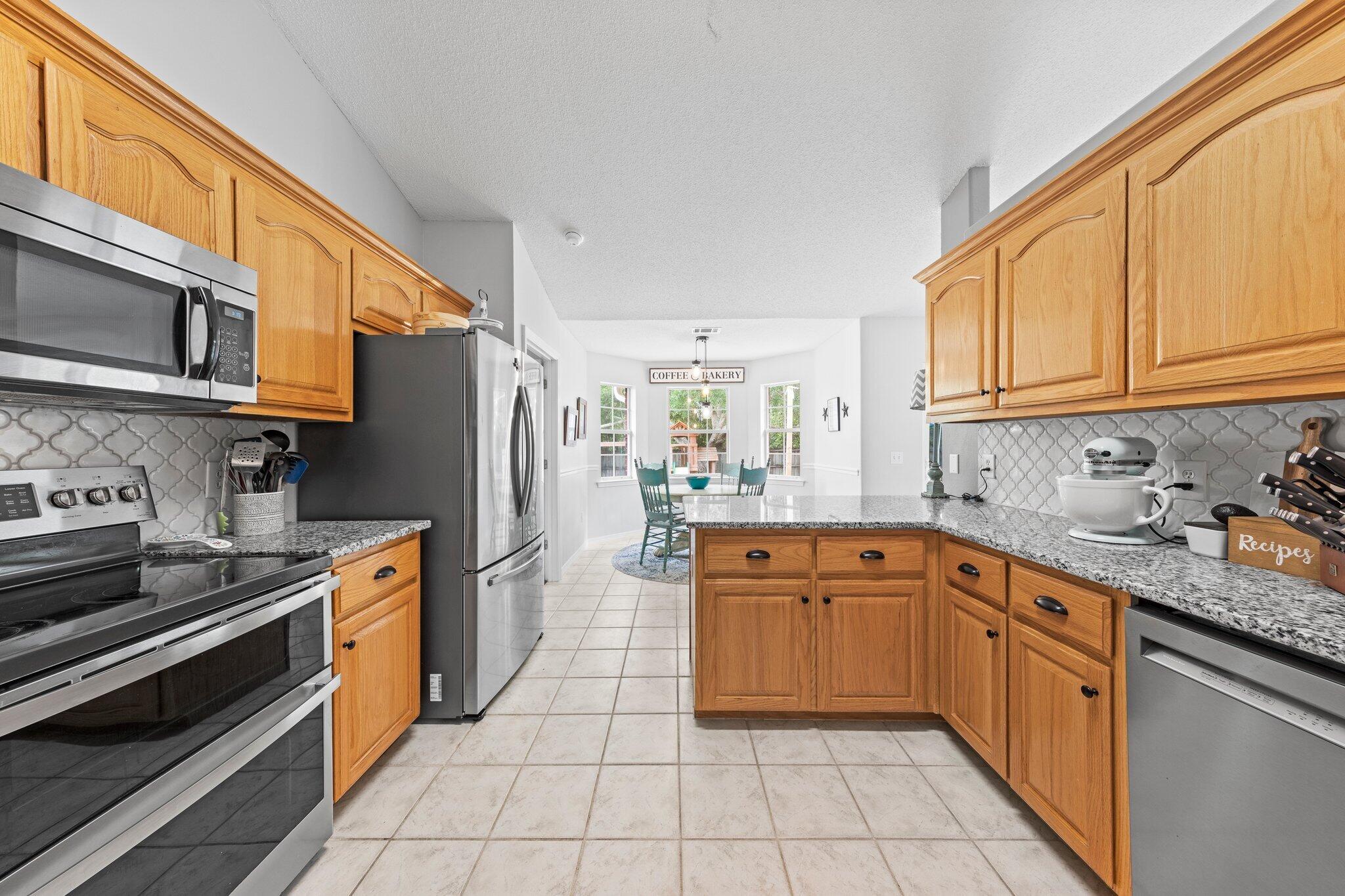 BRIGHTON OAKS - Residential