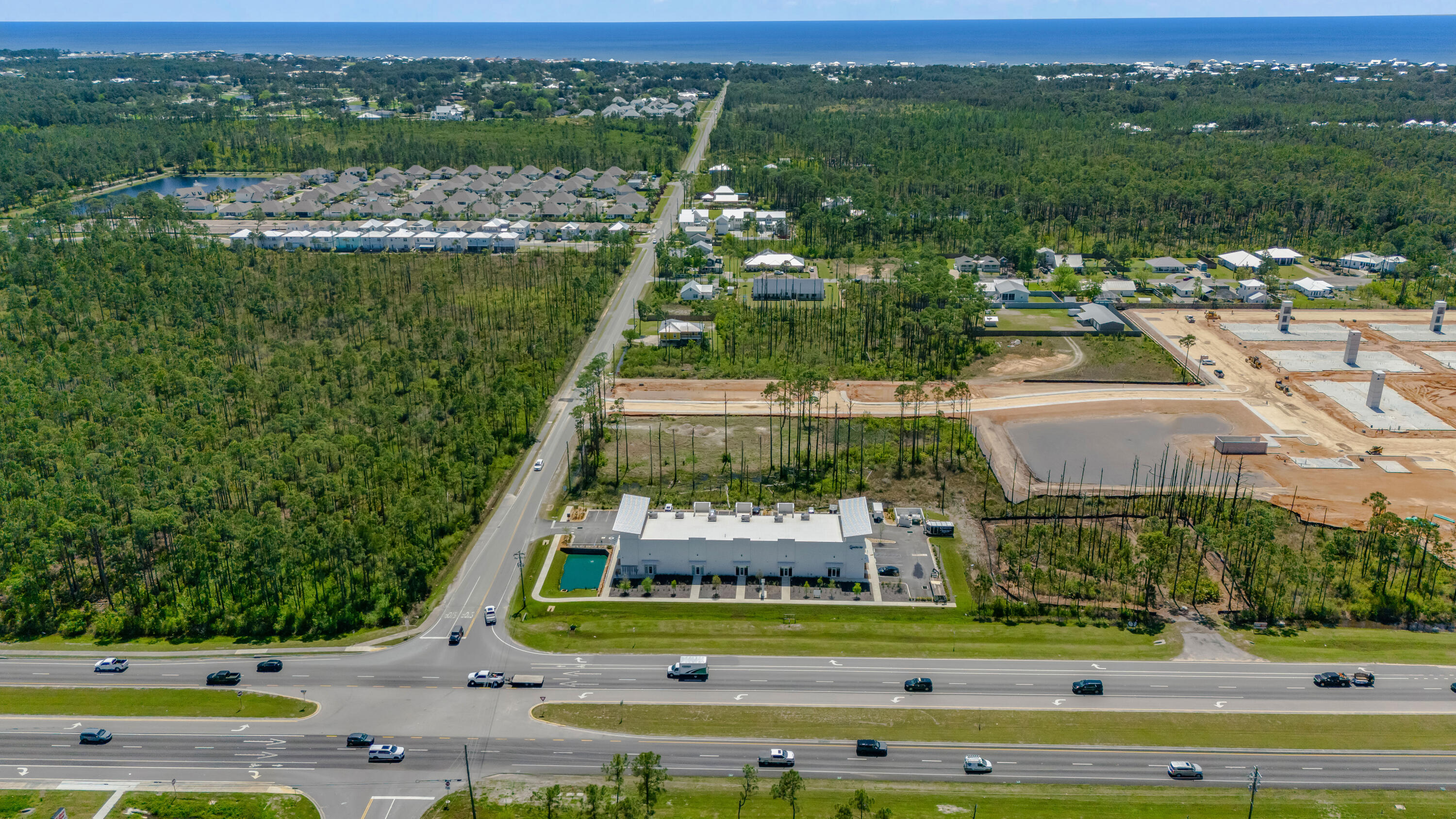 38 W Thompson Rd
