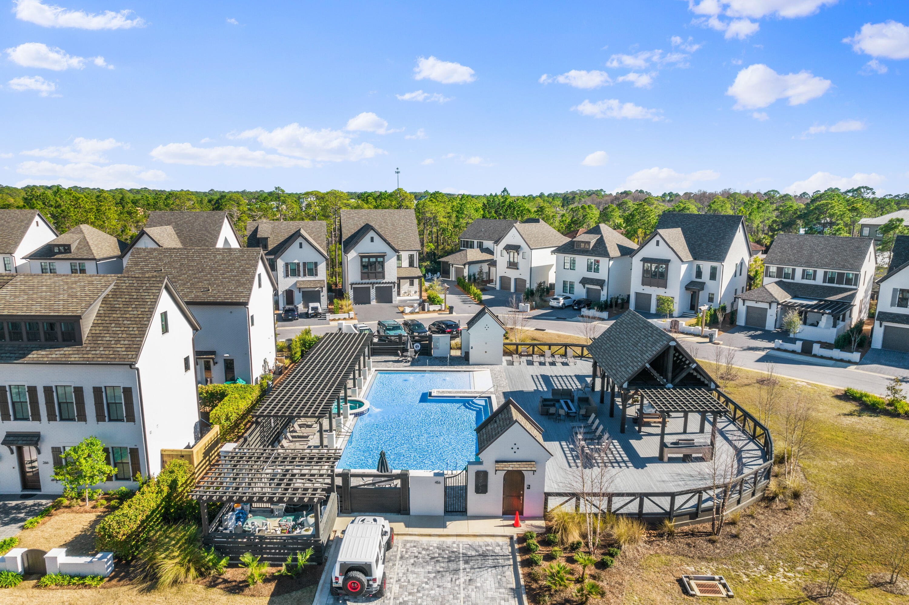 RidgeWalk - Residential