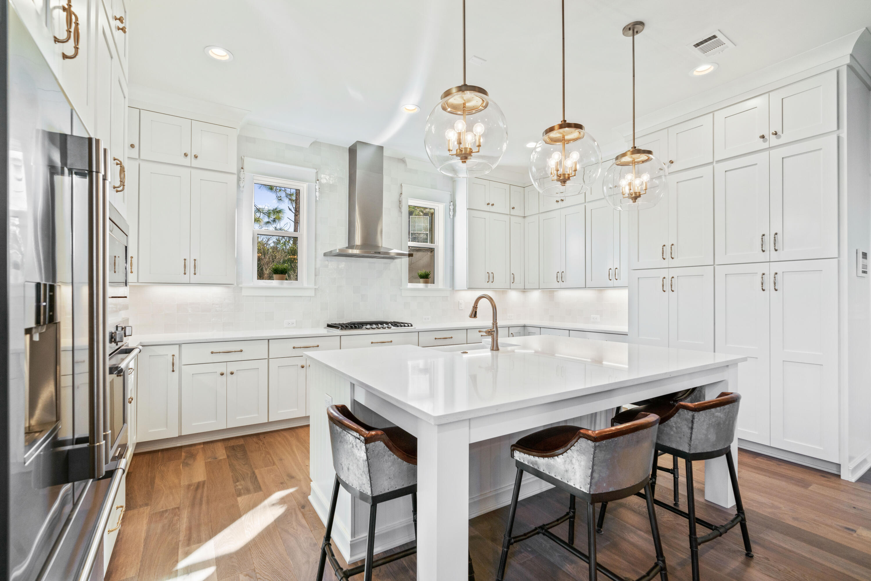 RidgeWalk - Residential