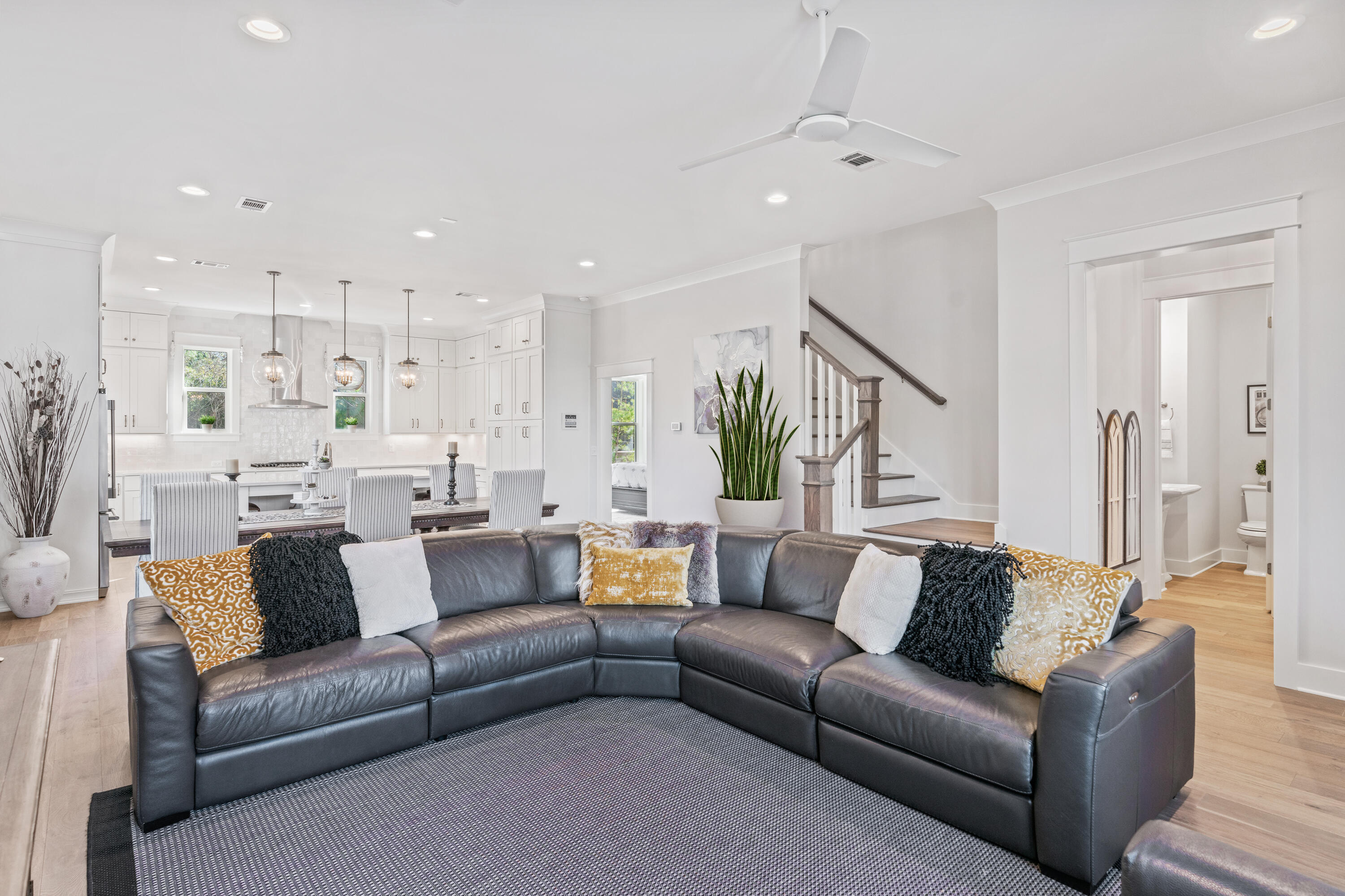 RidgeWalk - Residential