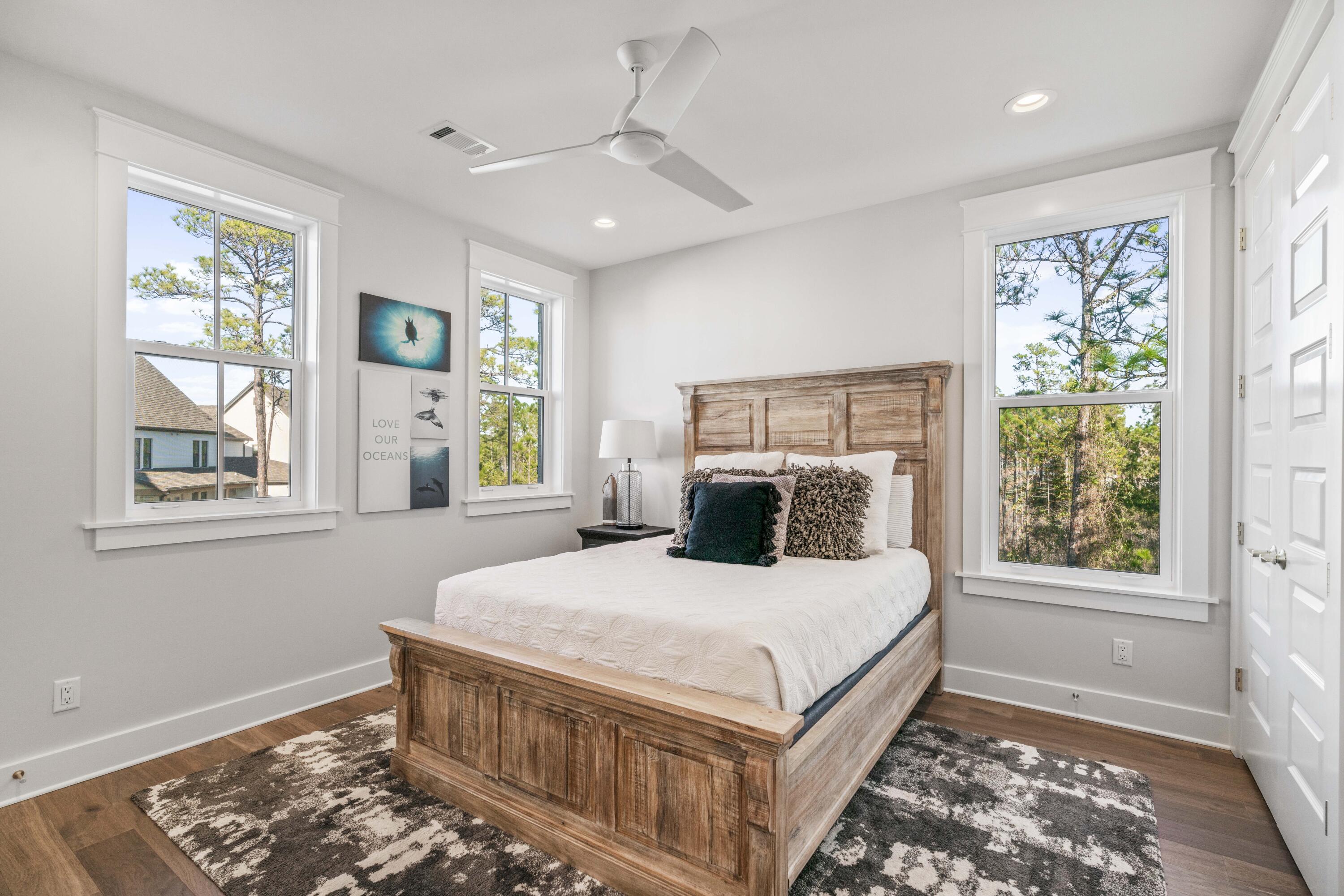 RidgeWalk - Residential