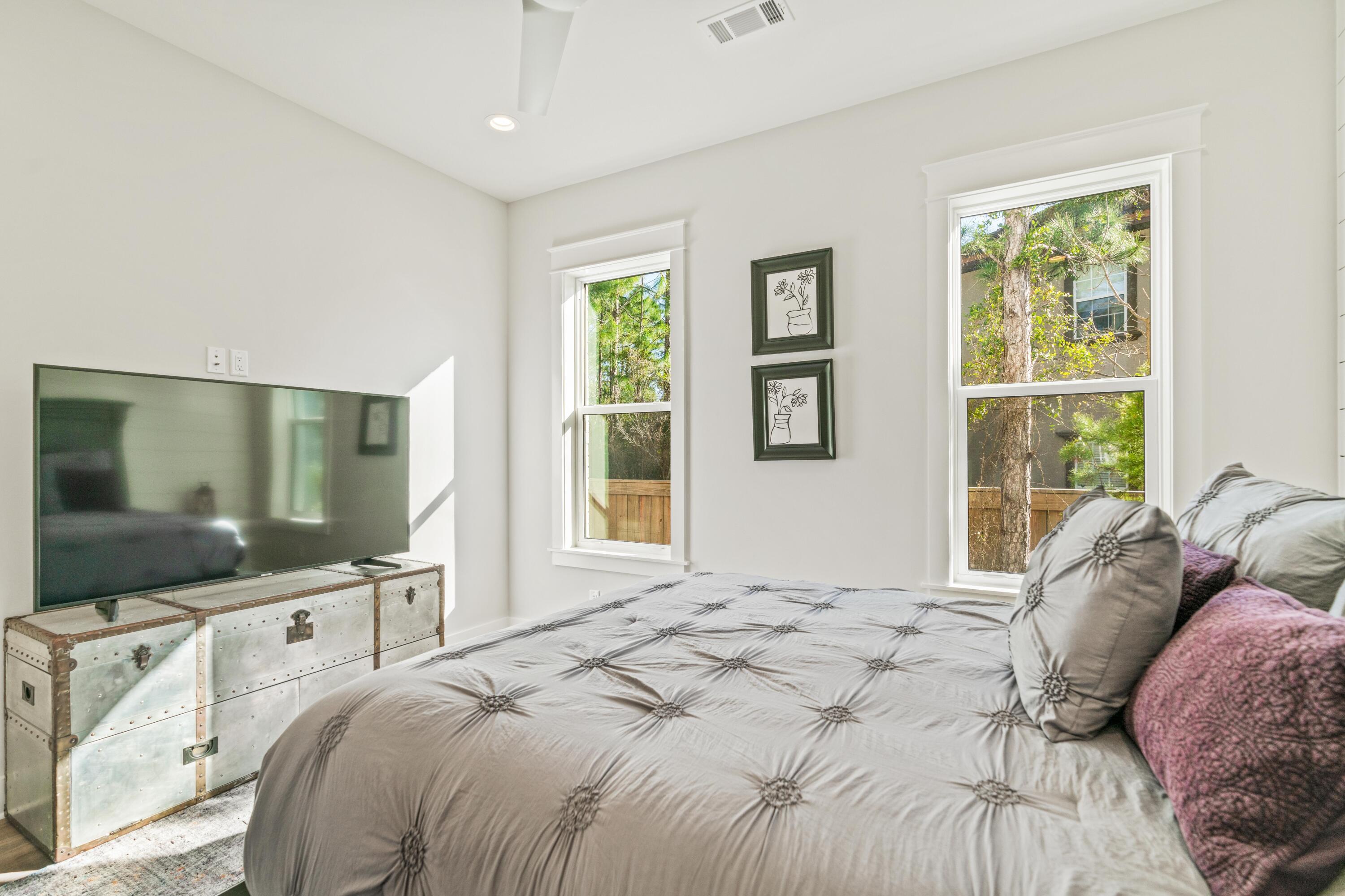 RidgeWalk - Residential