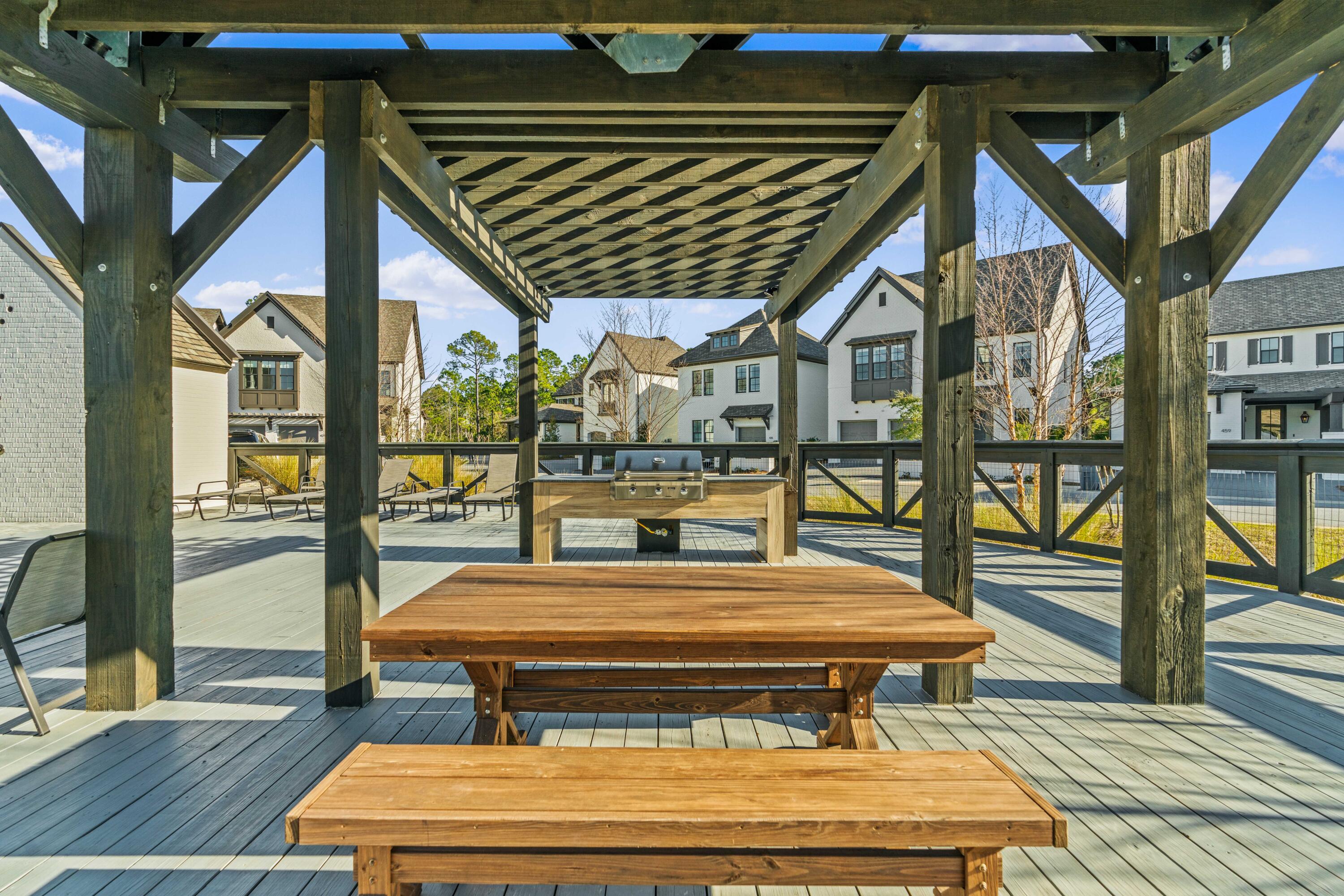 RidgeWalk - Residential