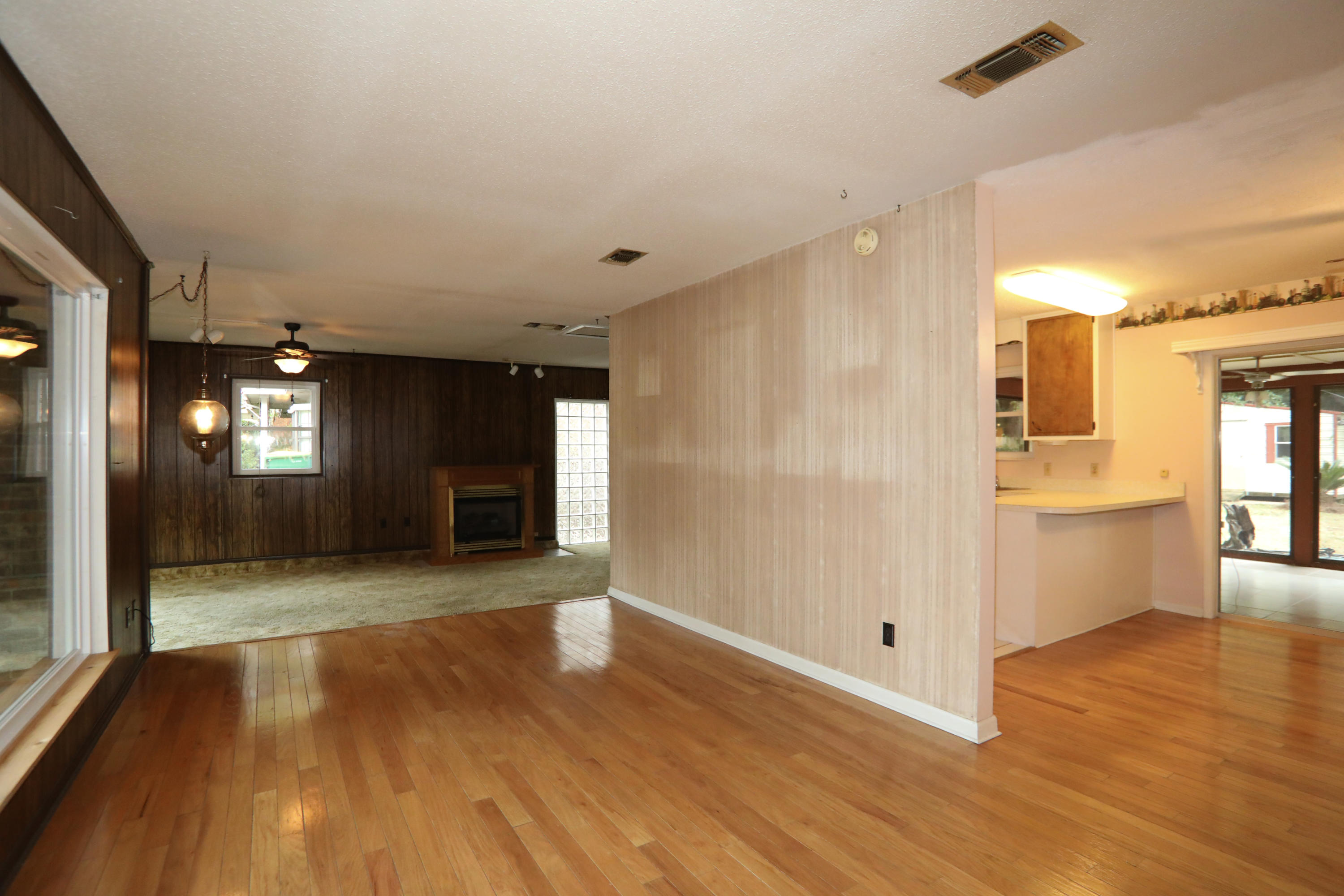 MIRAMAR ESTATES 1ST ADDN - Residential