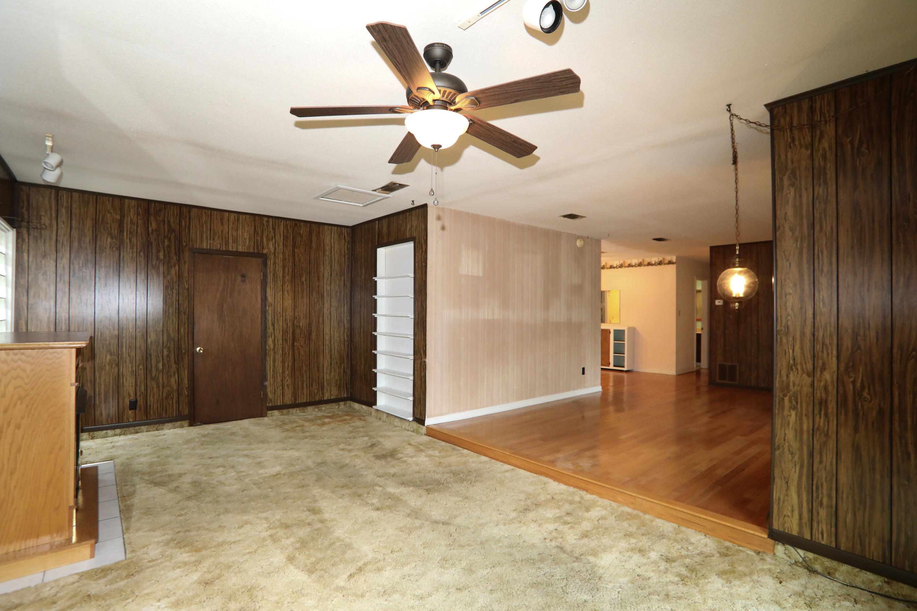 MIRAMAR ESTATES 1ST ADDN - Residential