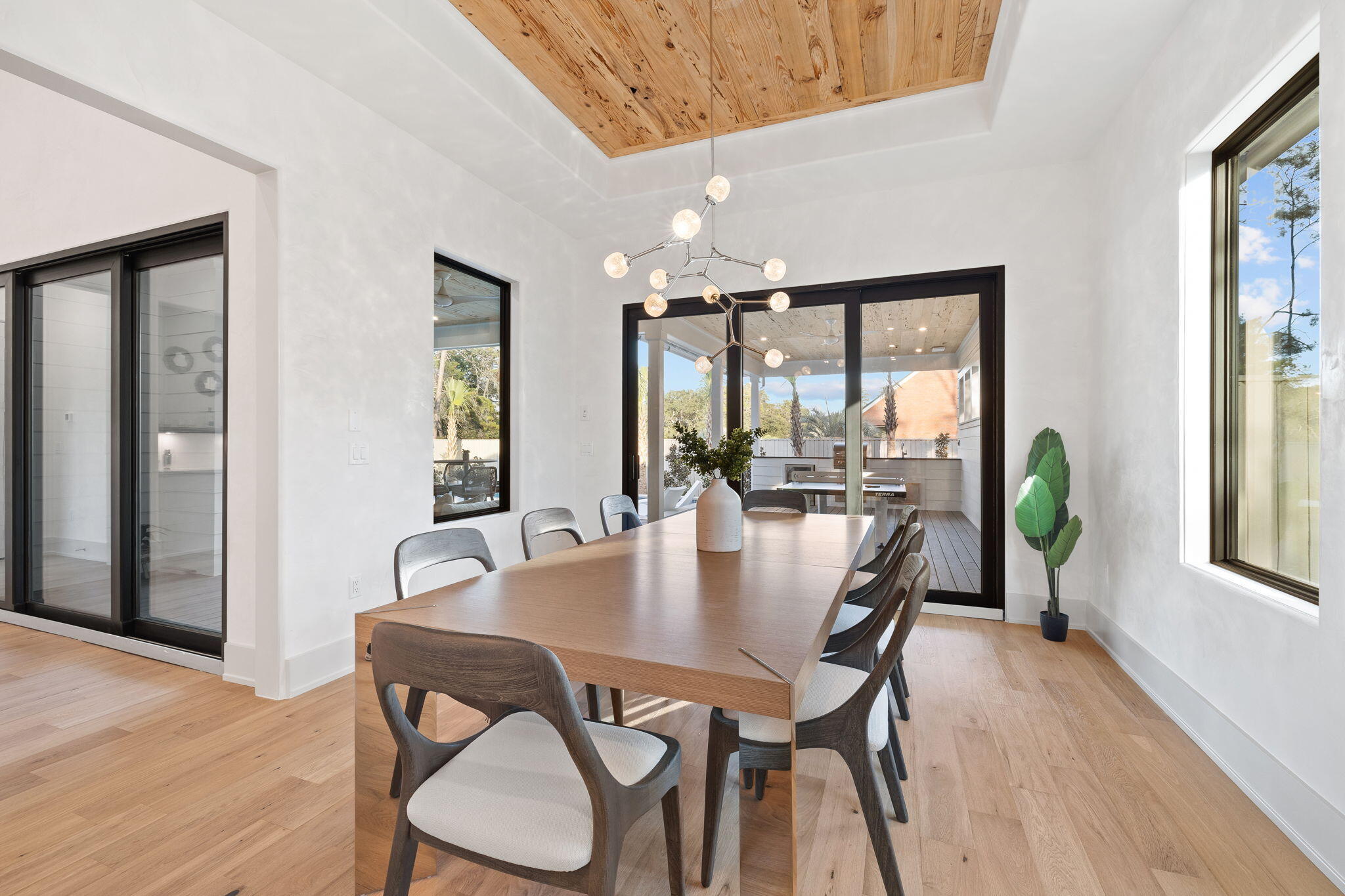 SWEET BAY - Residential