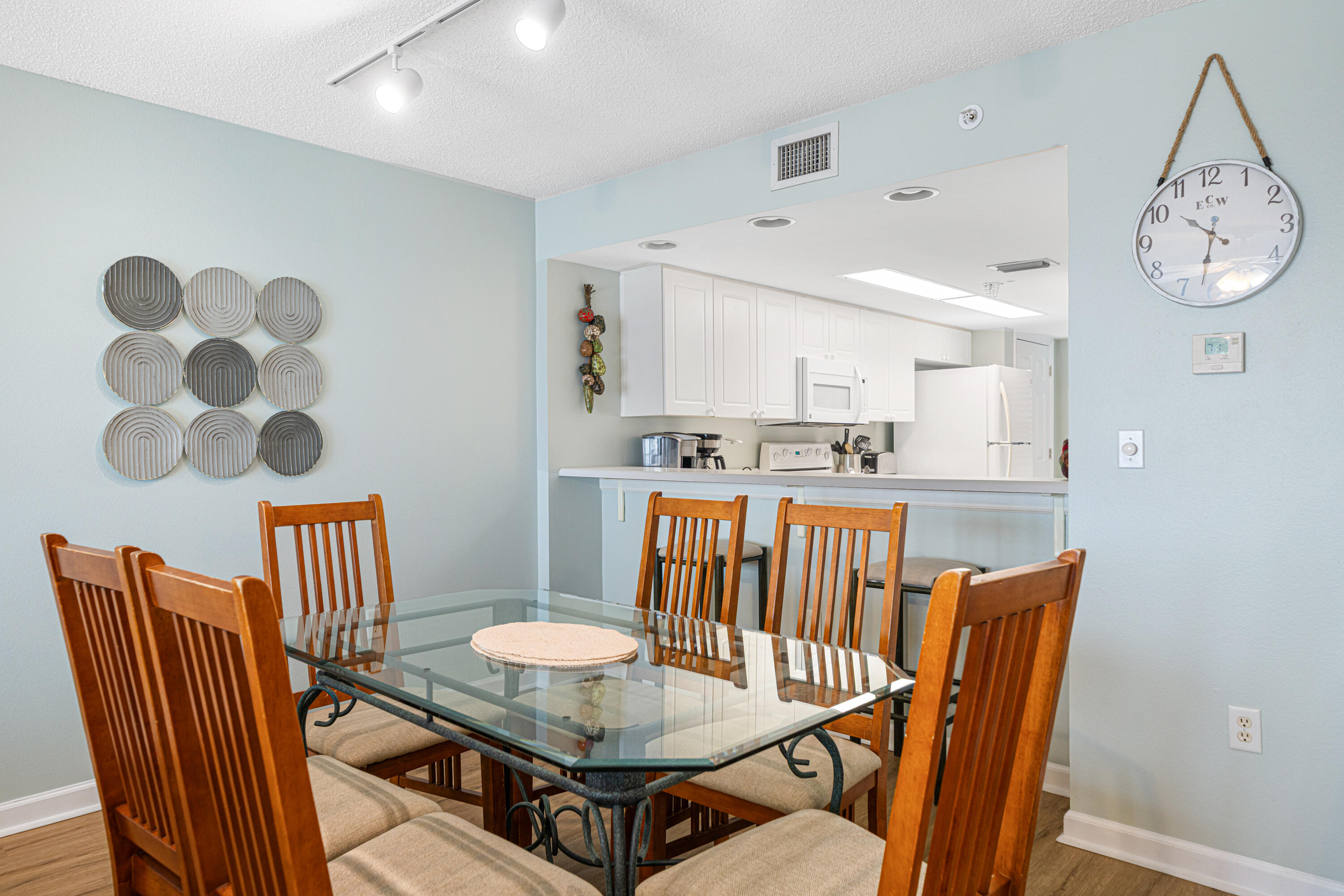 SEACREST CONDOMINIUMS - Residential