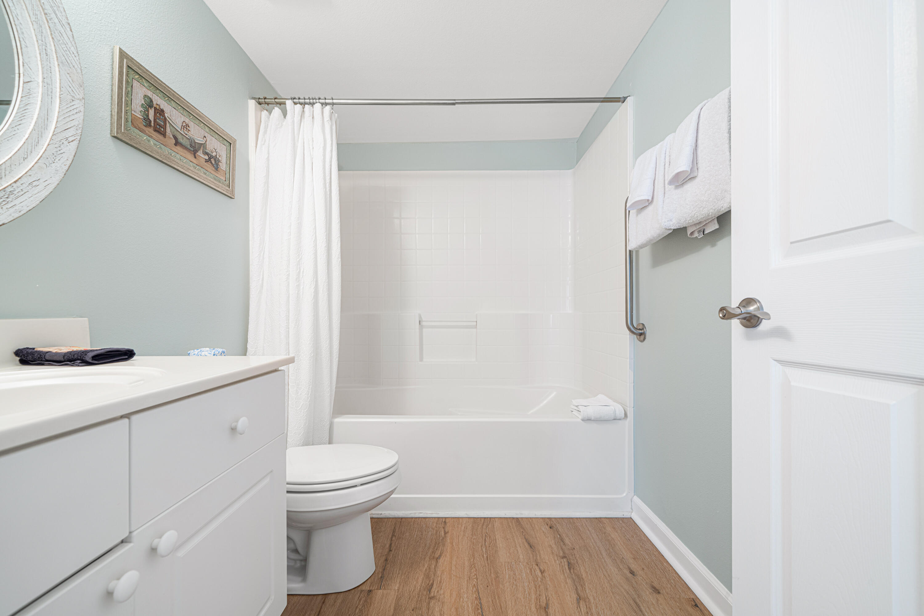 SEACREST CONDOMINIUMS - Residential