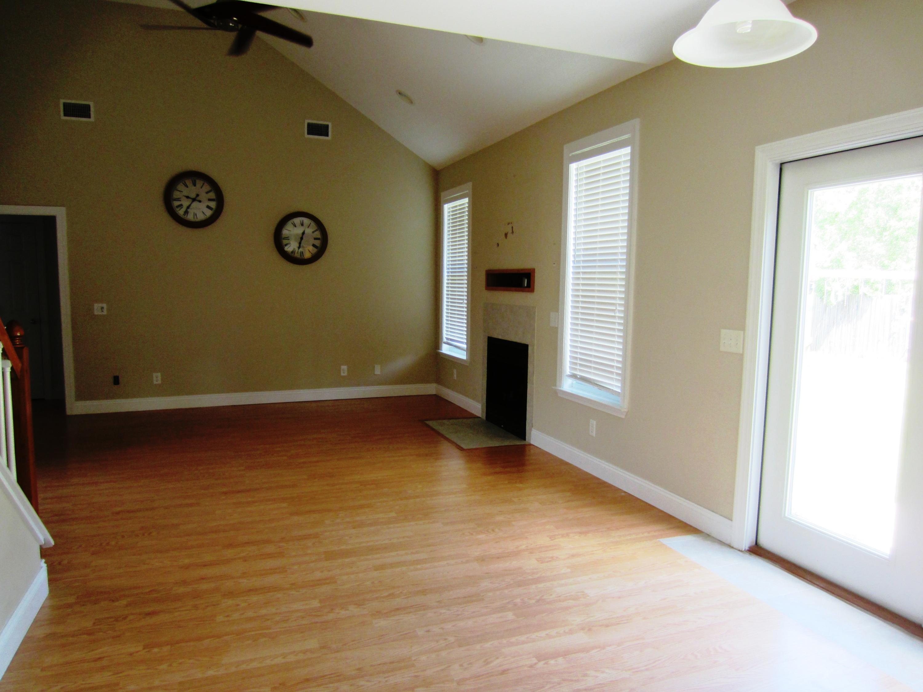 SWEETWATER VILLAGE NORTH PH 1 - Residential