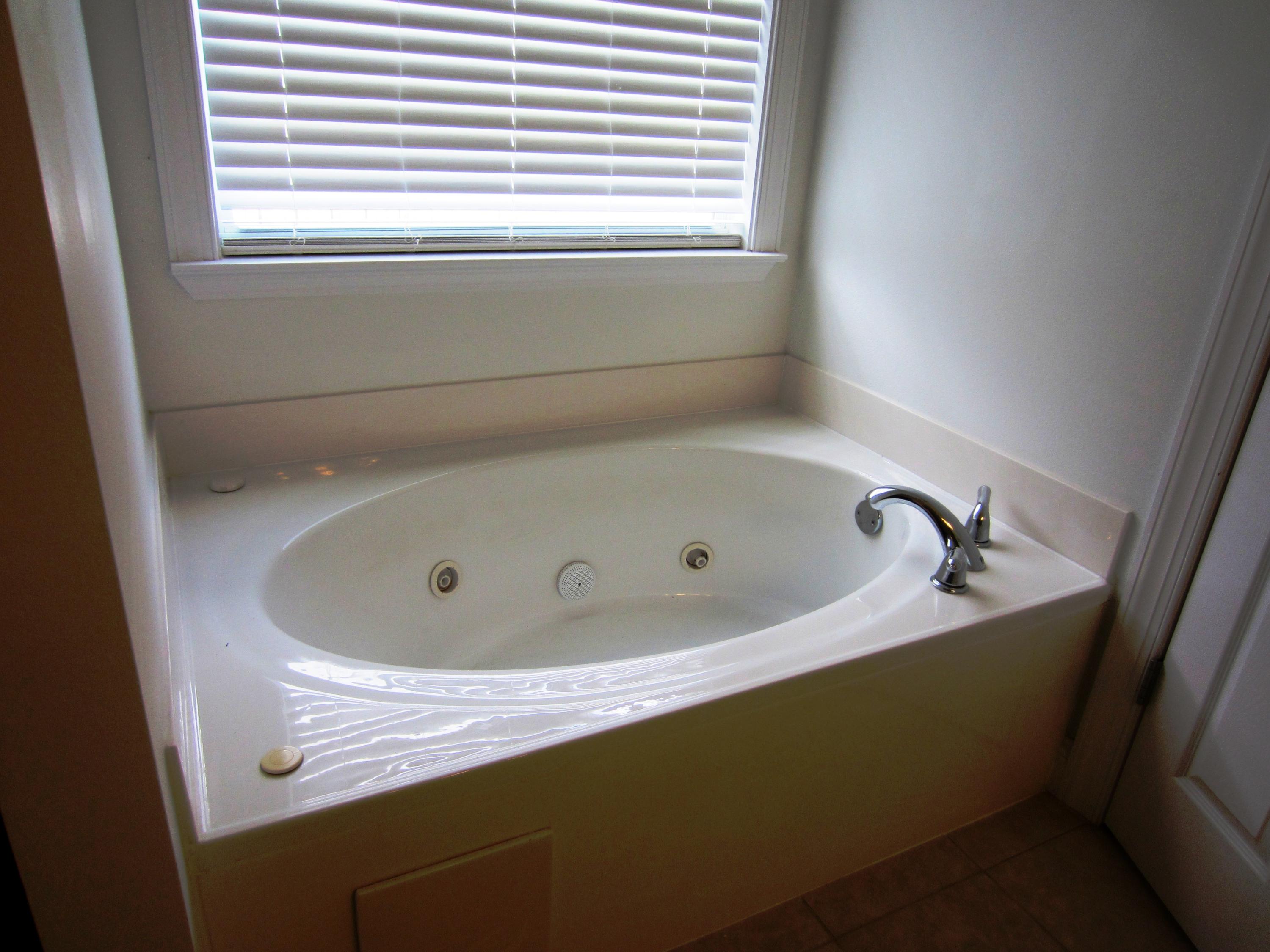 SWEETWATER VILLAGE NORTH PH 1 - Residential