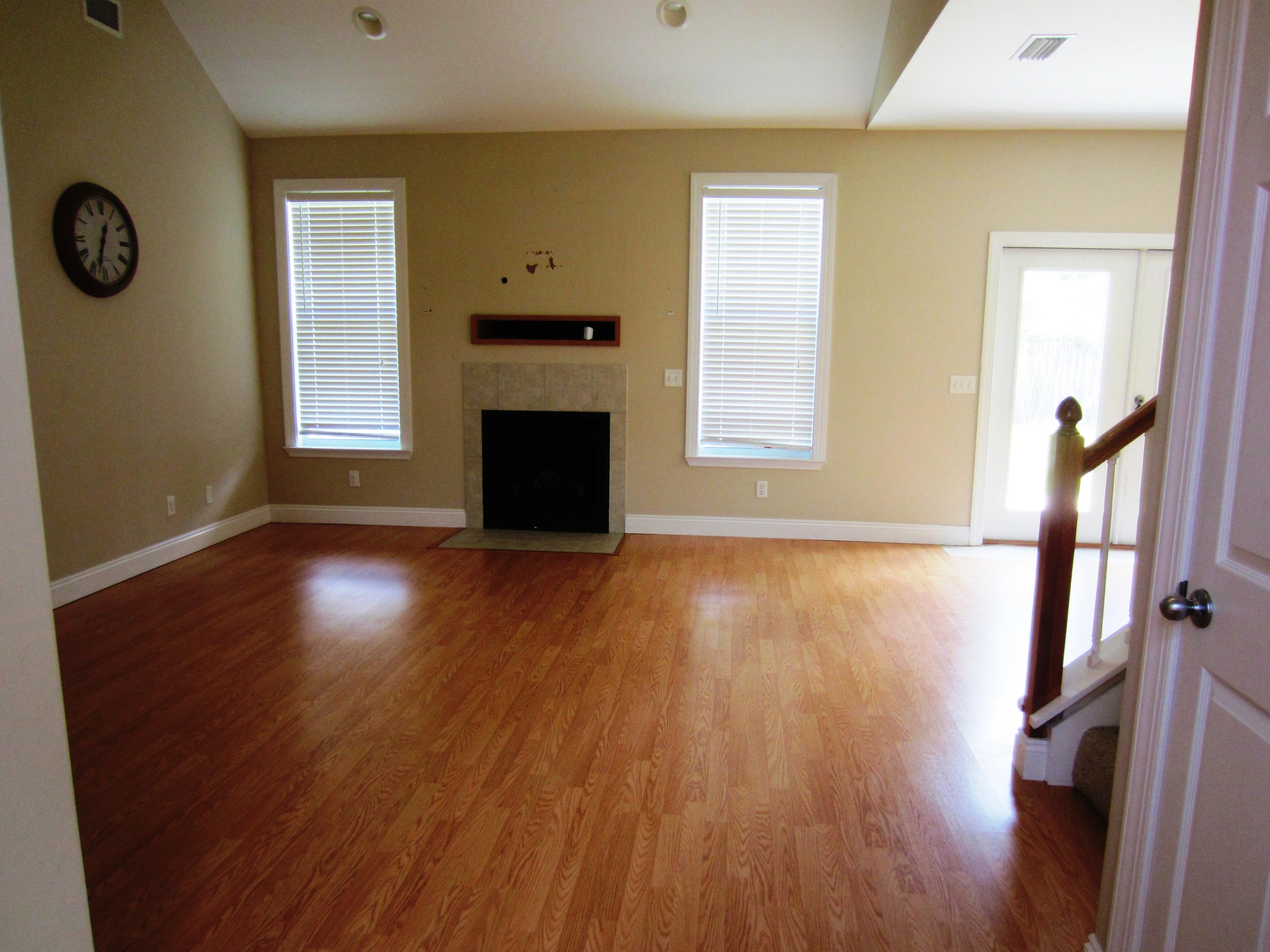 SWEETWATER VILLAGE NORTH PH 1 - Residential