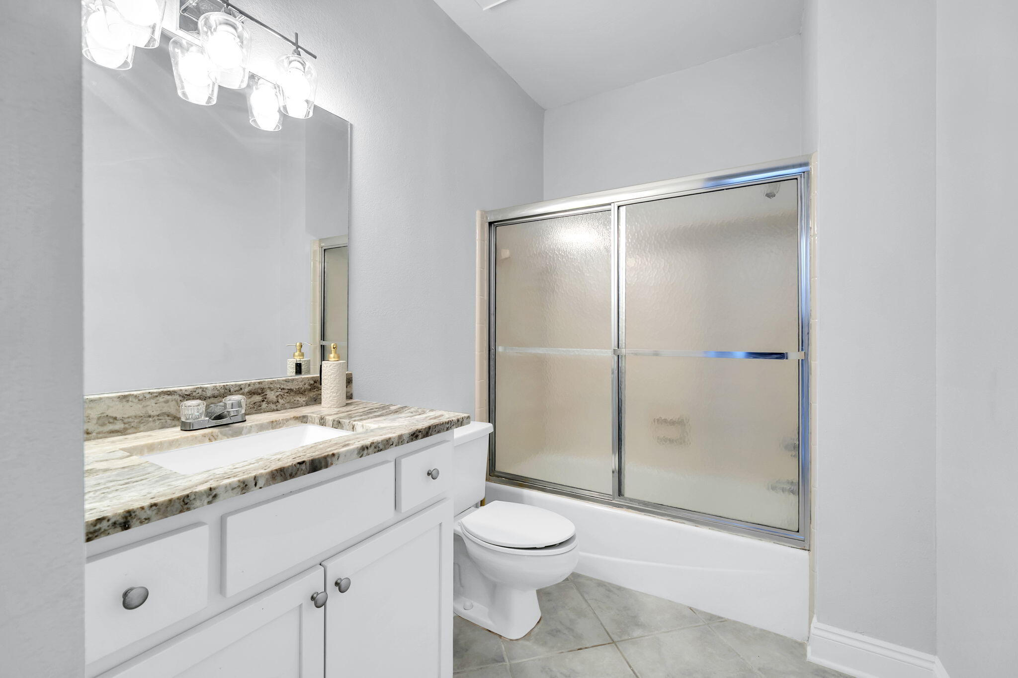 PALMS AT SEAGROVE CONDO UNIT B - Residential