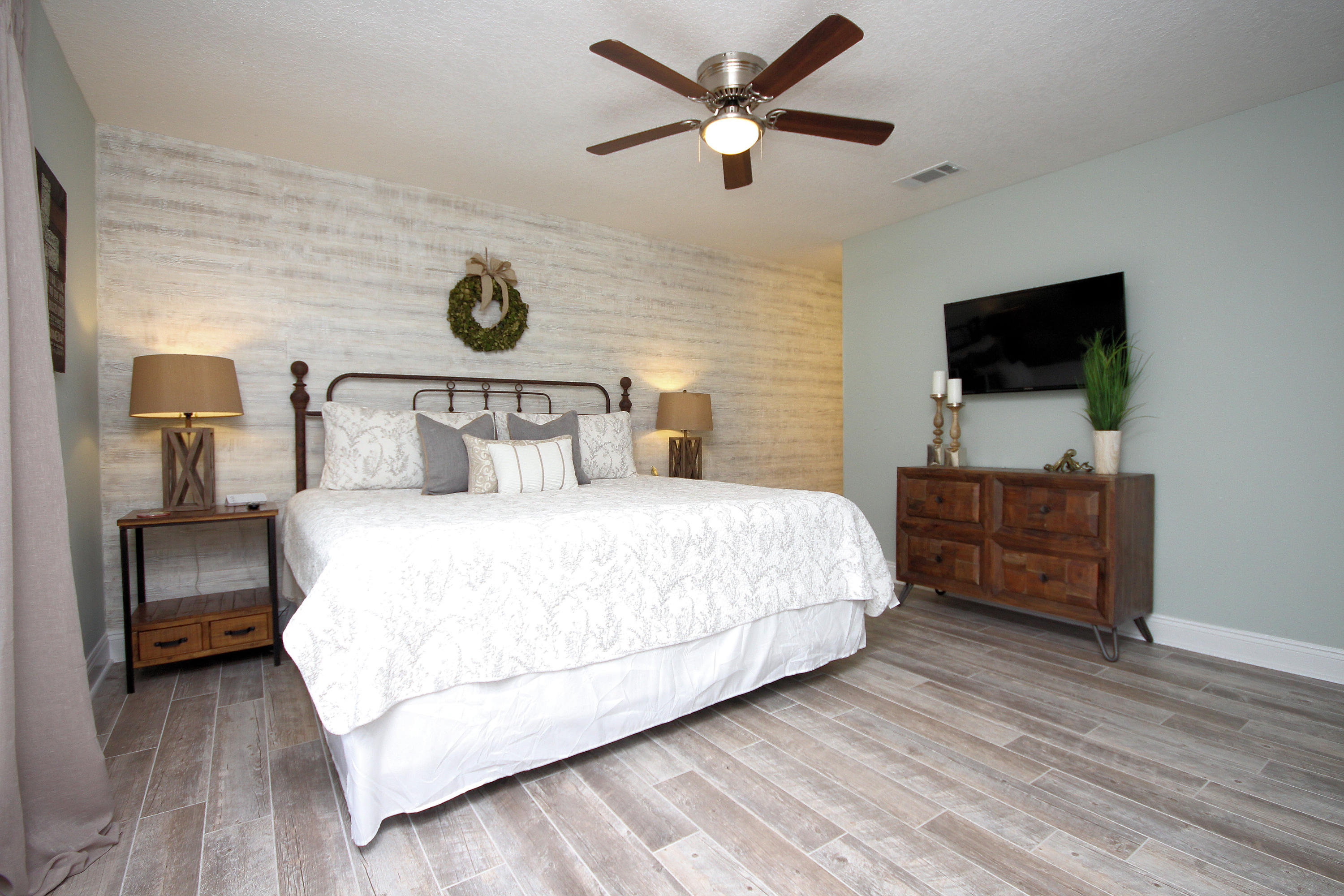 AUGUSTA VILLAGE CONDO - Residential