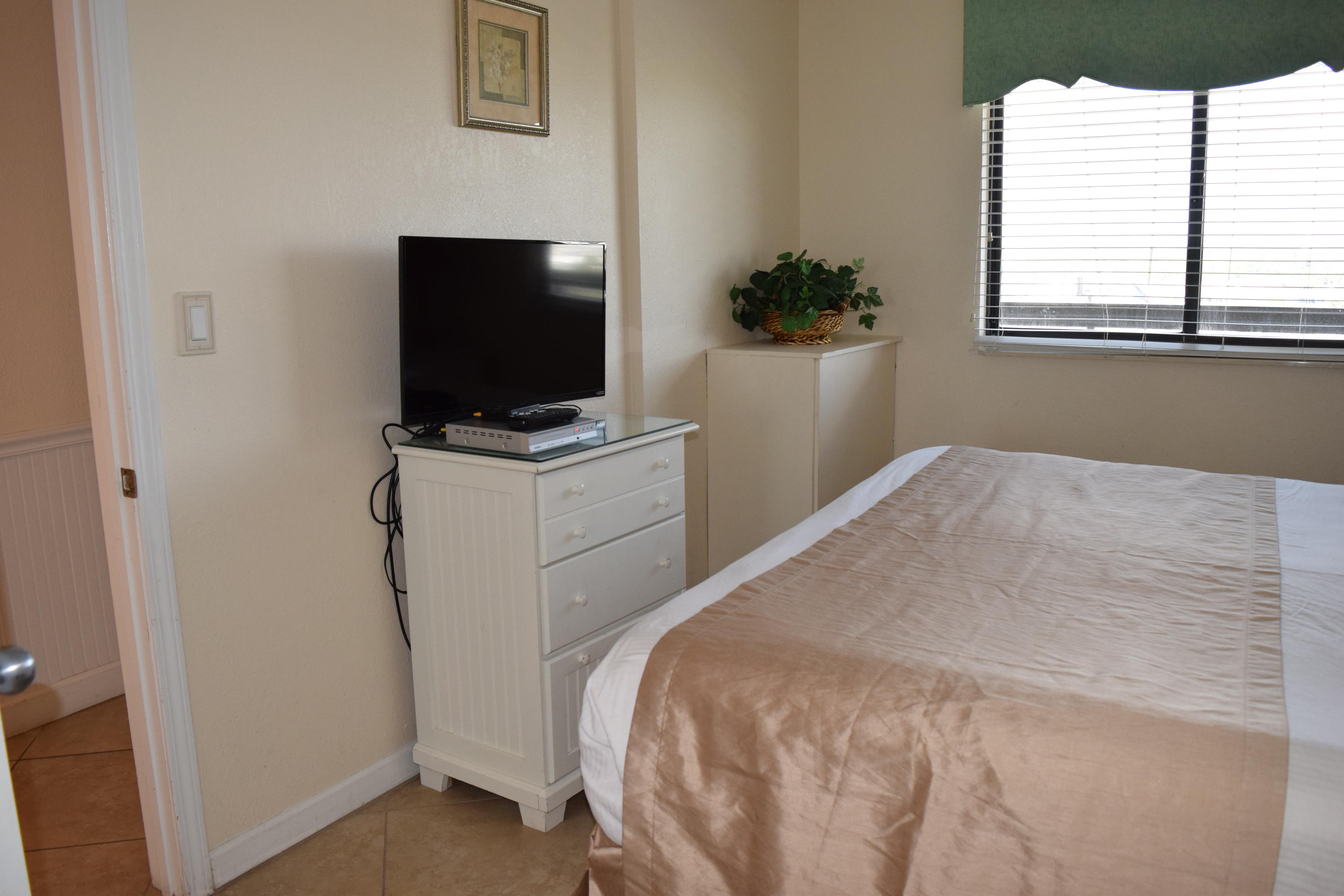 SUNDESTIN INTERNATIONAL CONDO - Residential