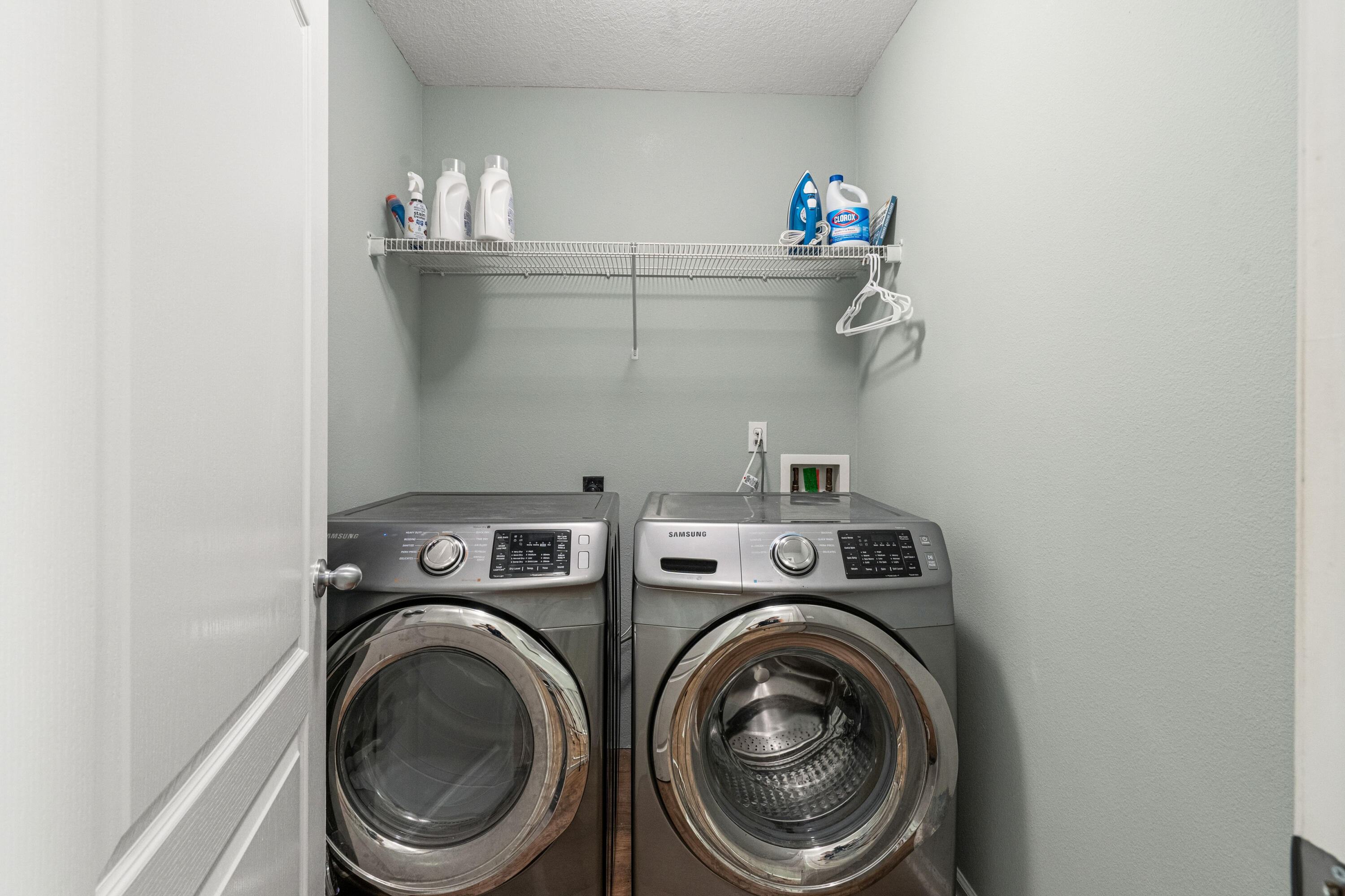 LOST CREEK - Residential