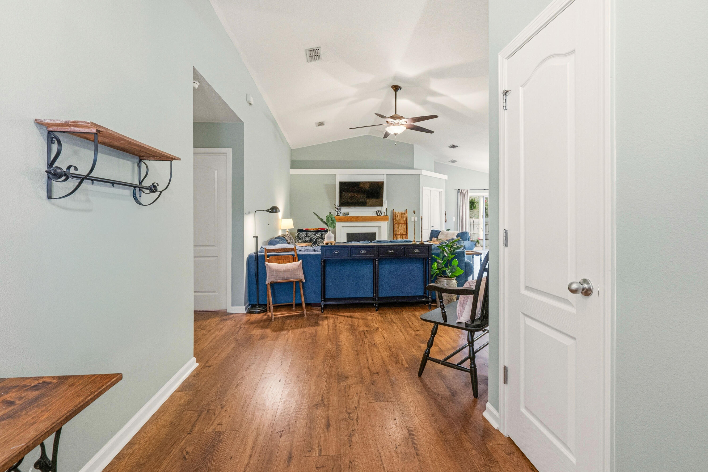 LOST CREEK - Residential