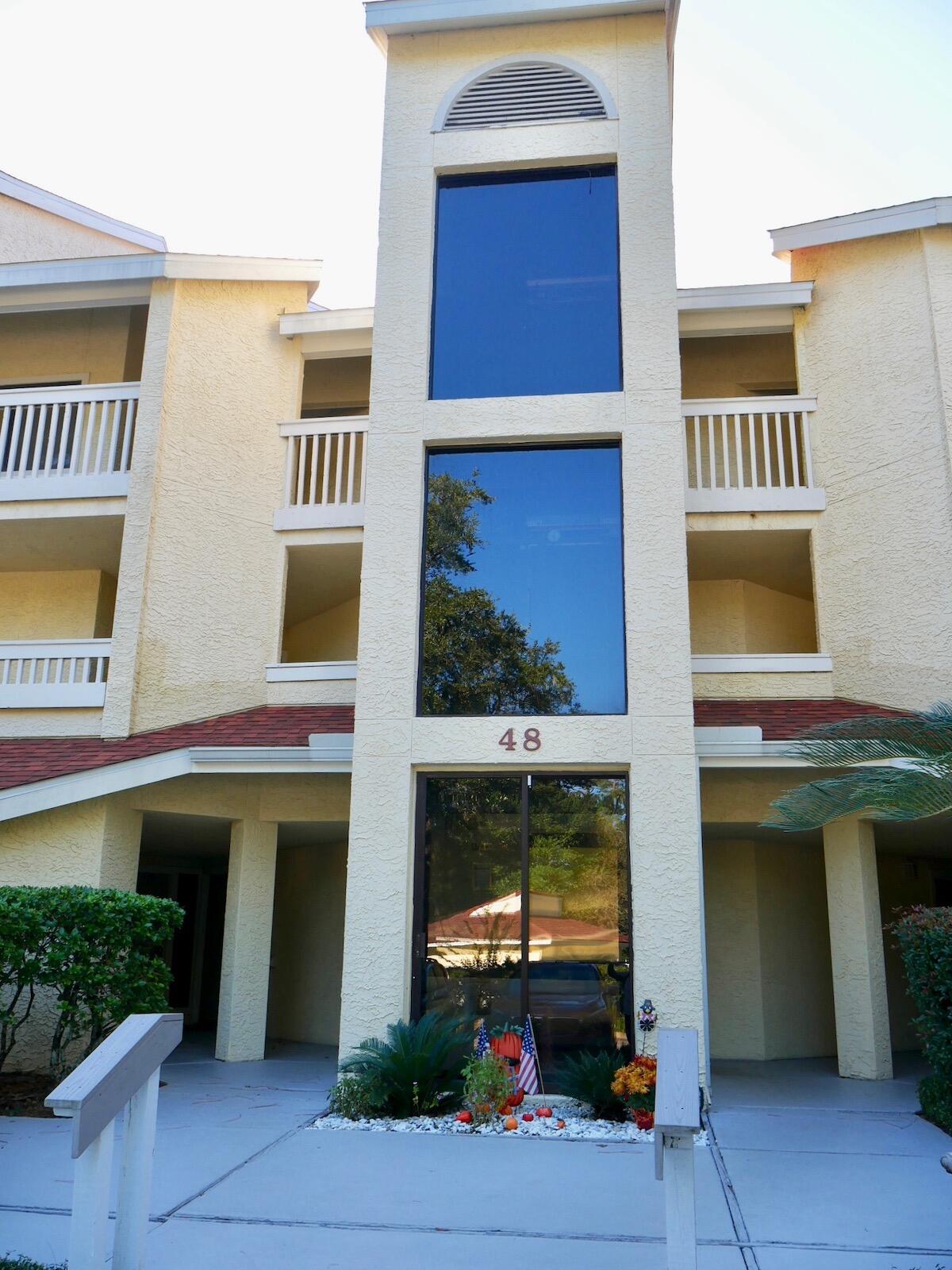 BAY VILLAS CONDOS - Residential