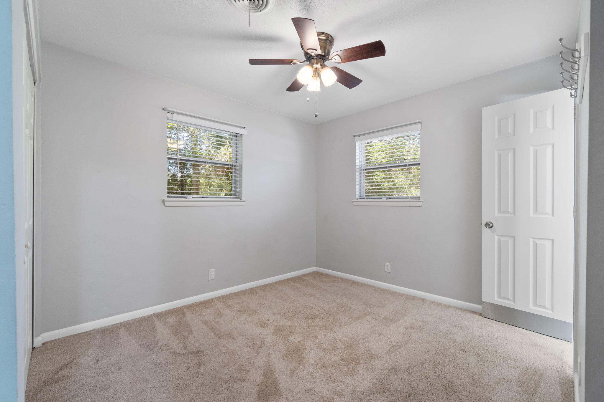 GARNIERS BEACH 6TH - Residential