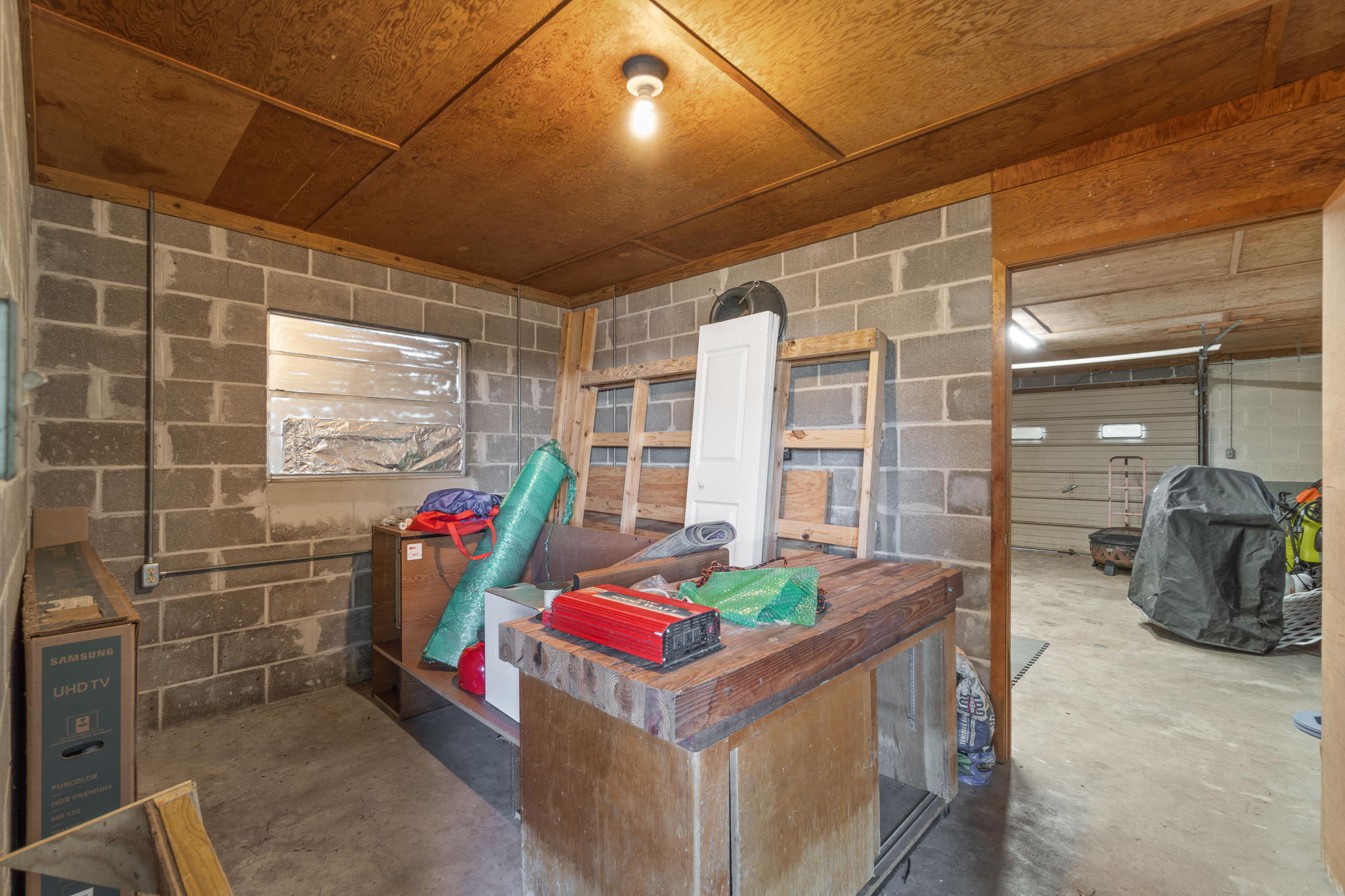 GARNIERS BEACH 6TH - Residential