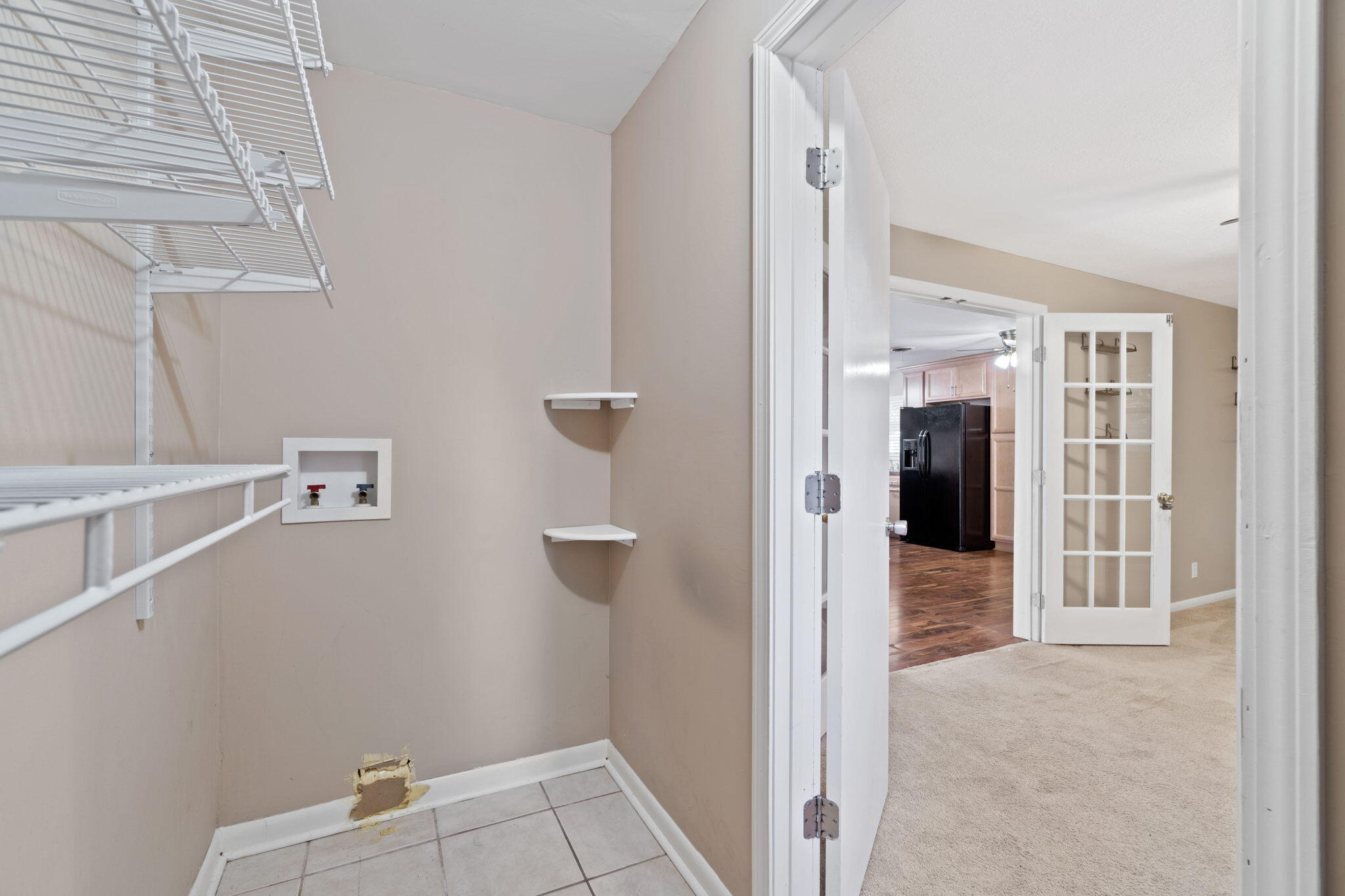 GARNIERS BEACH 6TH - Residential