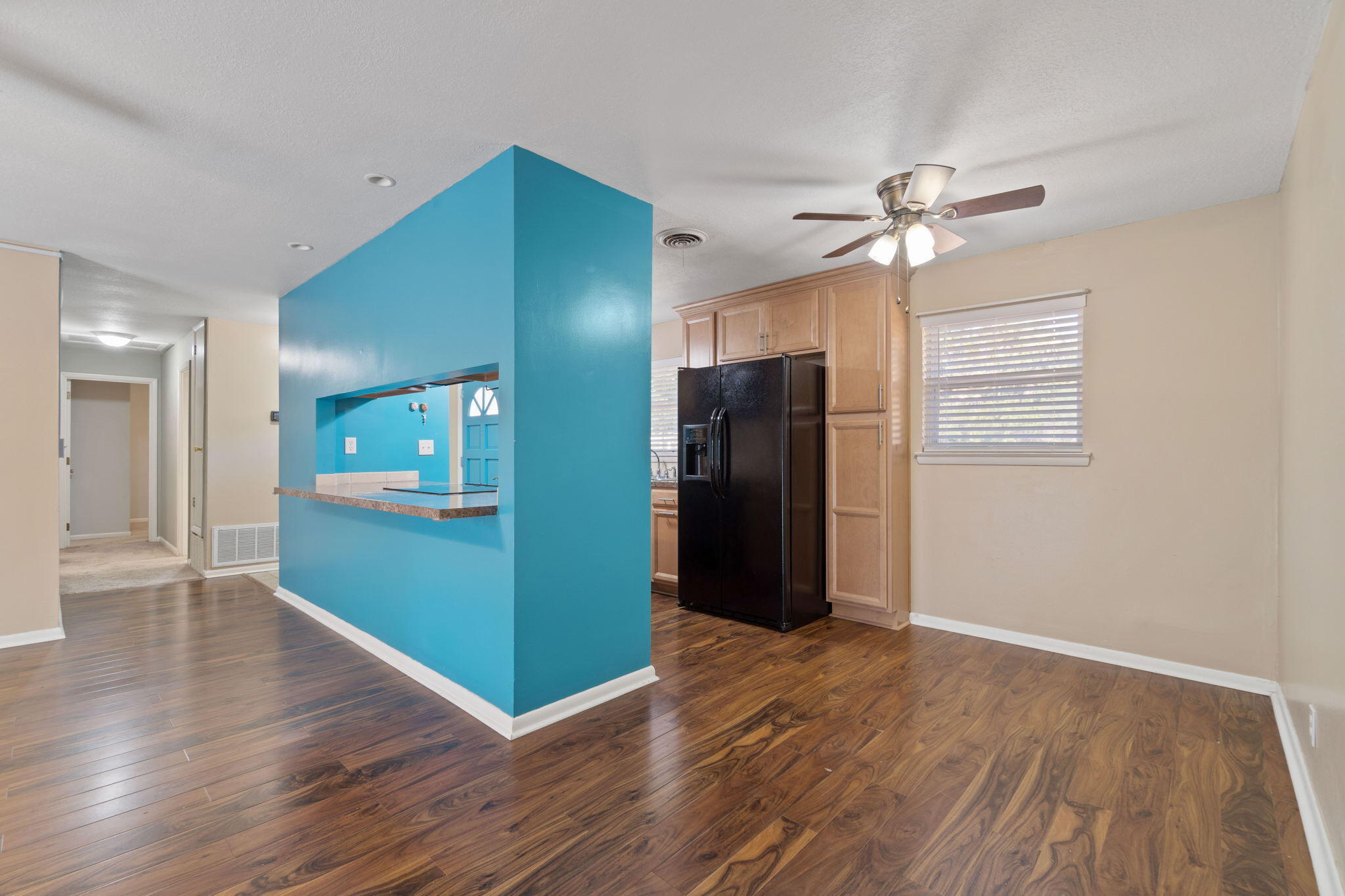 GARNIERS BEACH 6TH - Residential