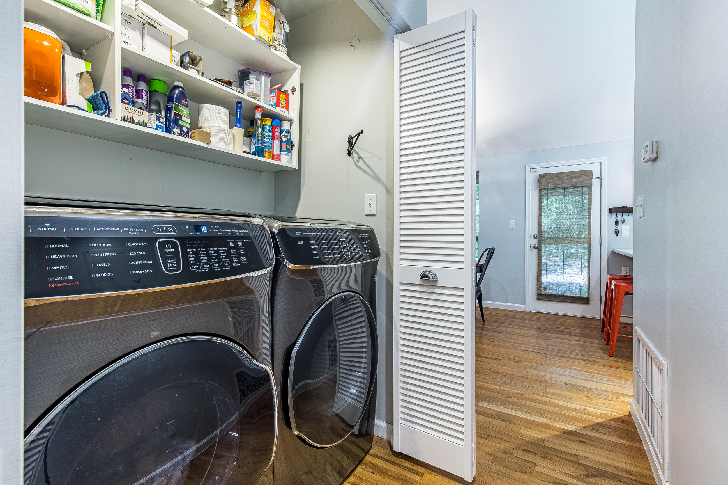 MAGNOLIA BEACH - Residential