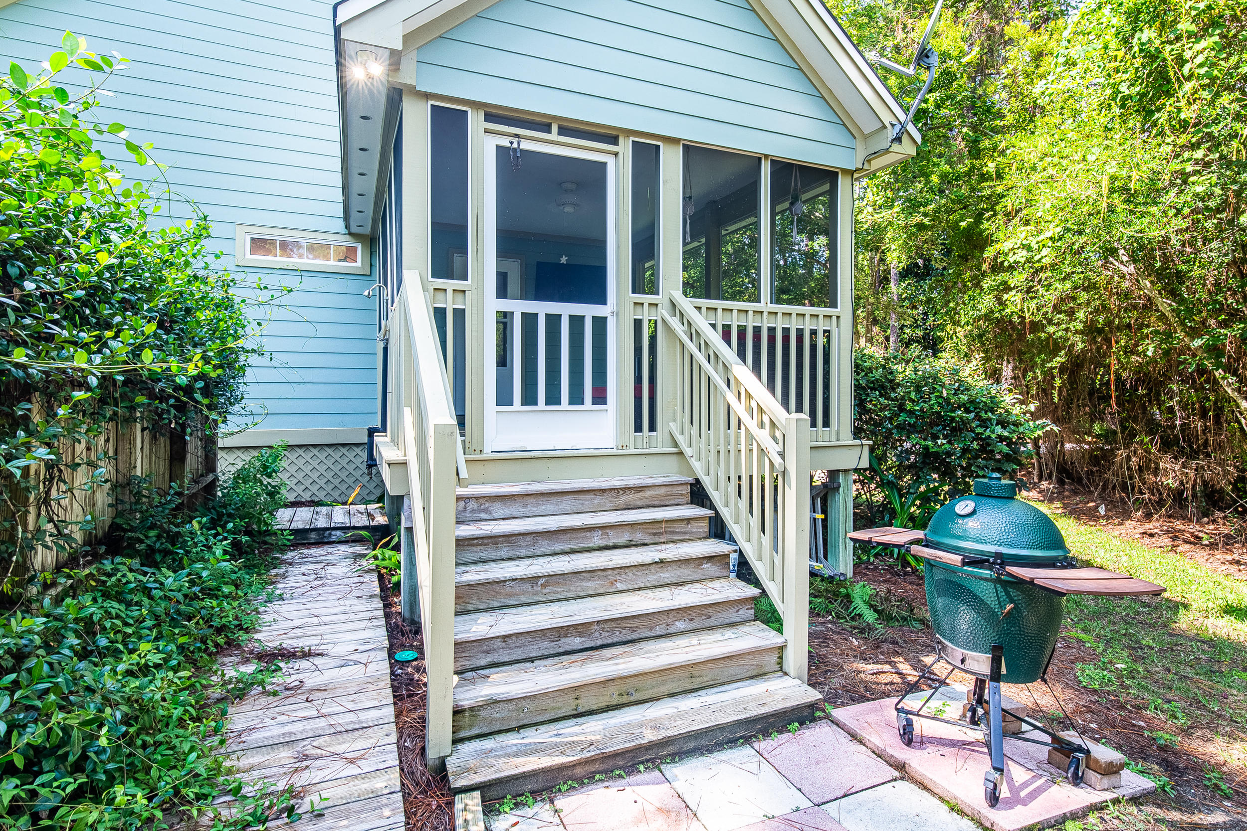 MAGNOLIA BEACH - Residential