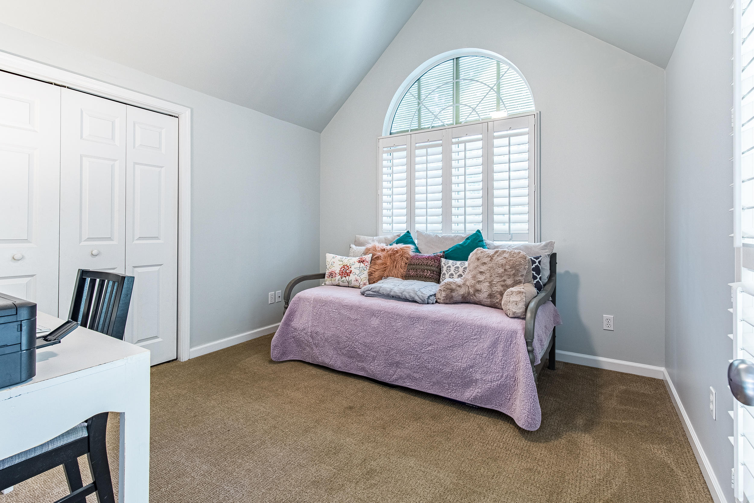 MAGNOLIA BEACH - Residential