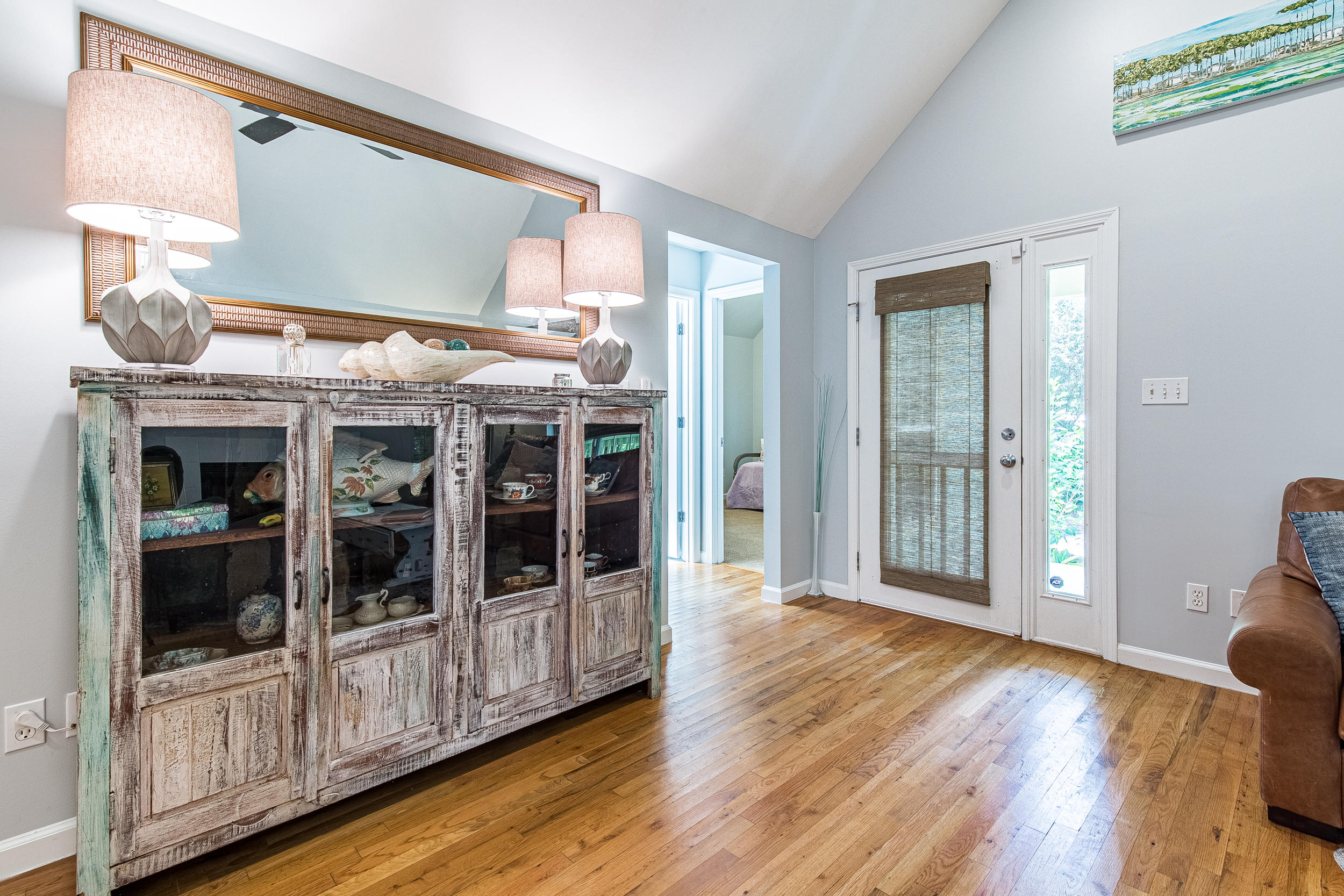 MAGNOLIA BEACH - Residential