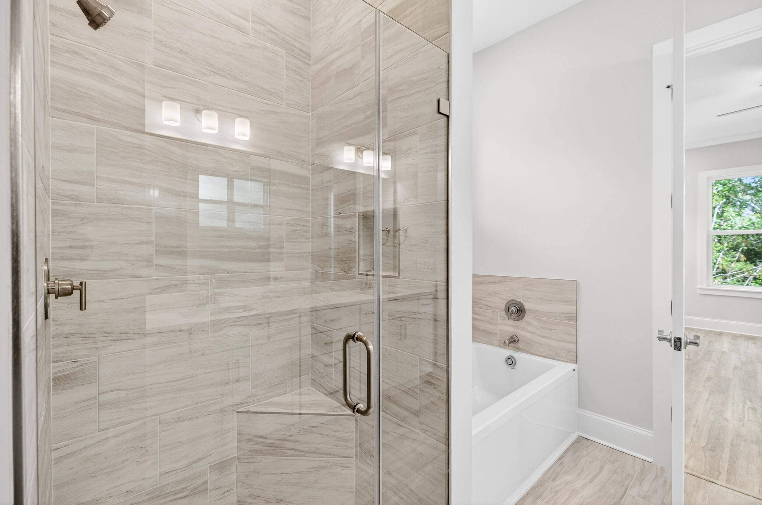 MAGNOLIA BAY ESTATES - Residential