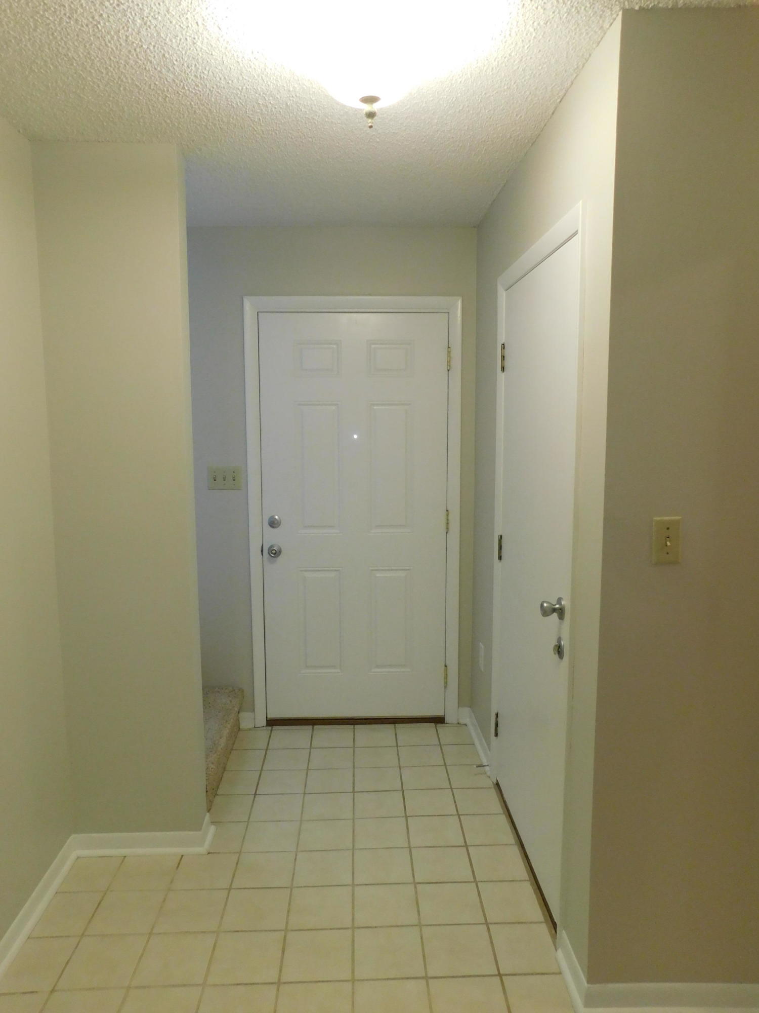 OLYMPIA COURT - Residential