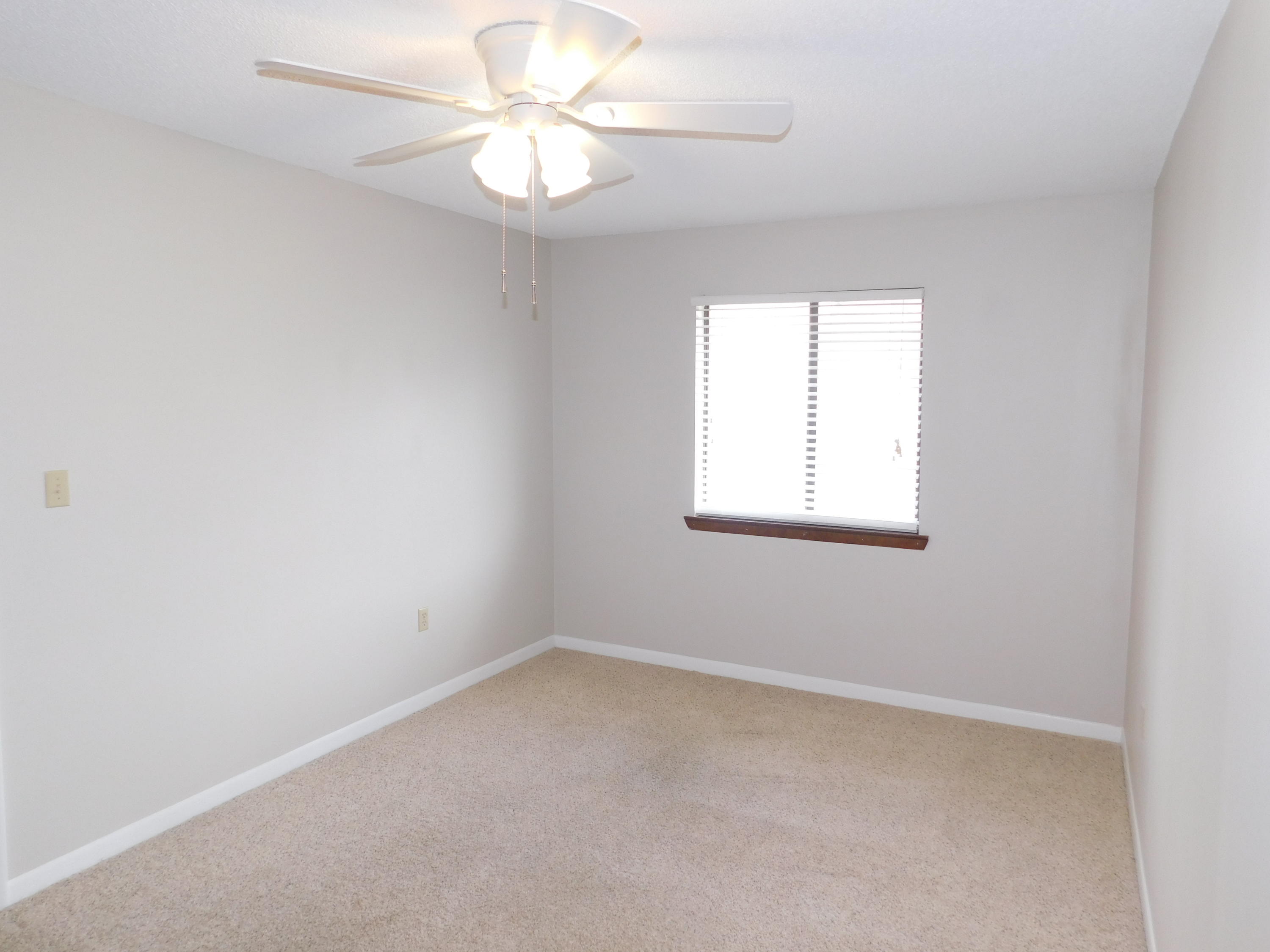 OLYMPIA COURT - Residential