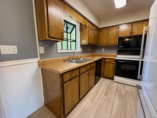 SHOAL WOOD ESTATES 1ST PH 1 - Residential Lease