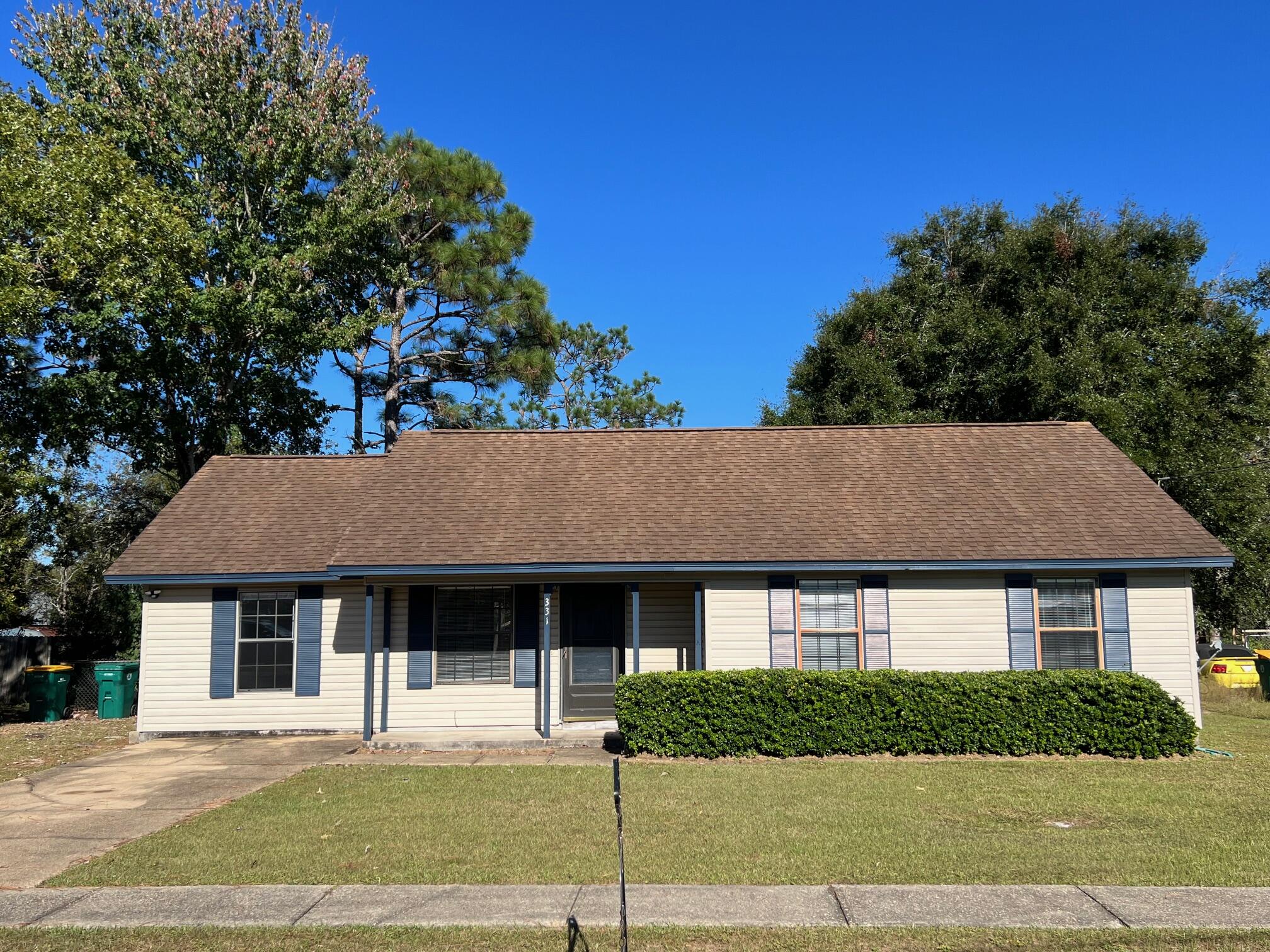 SHOAL WOOD ESTATES 1ST PH 1 - Residential Lease